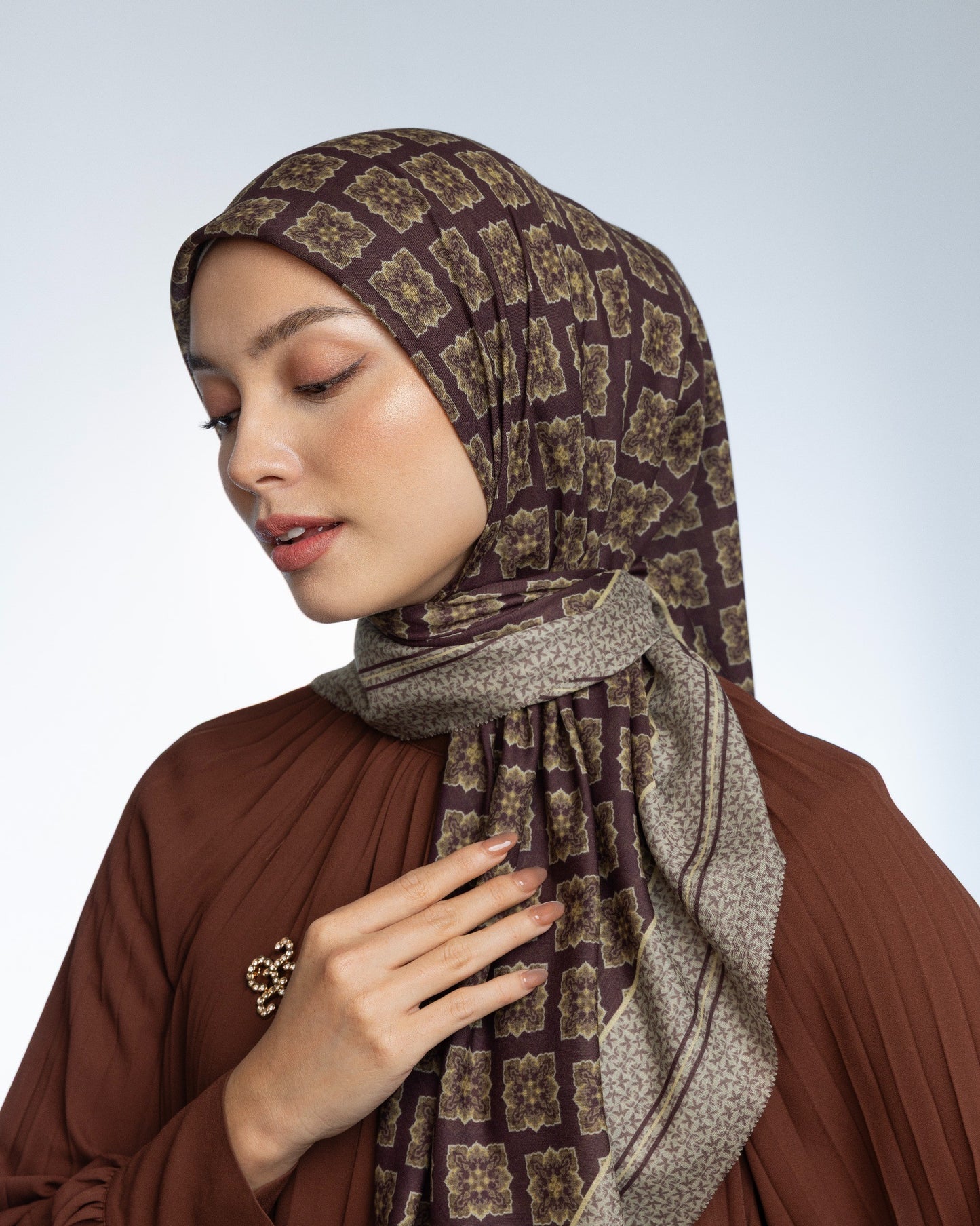 Rumila Scarf