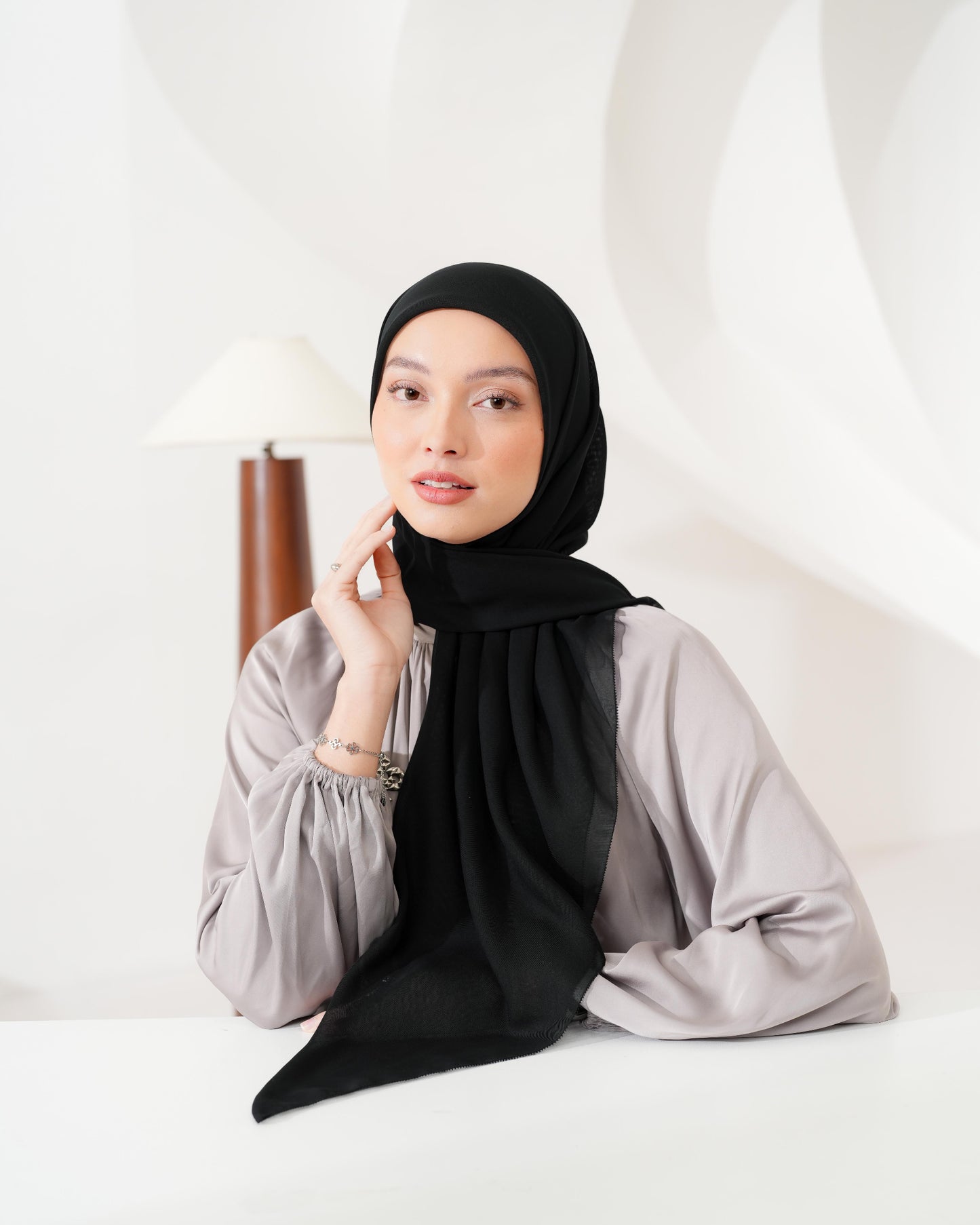 HL Paris Japan Basic Scarf