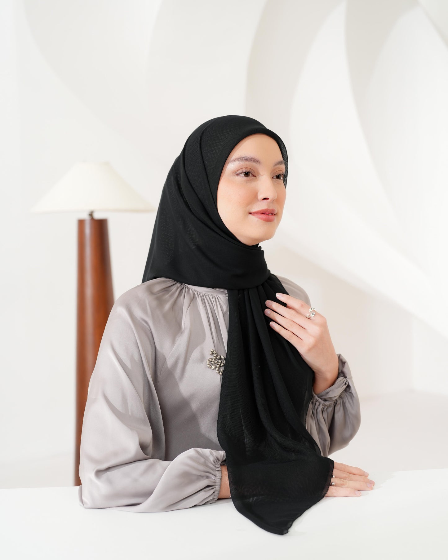 HL Paris Japan Basic Scarf