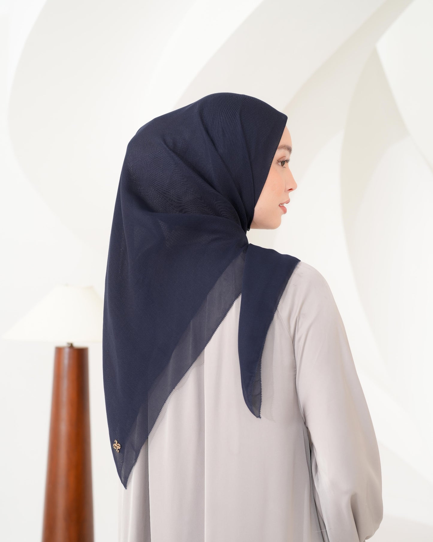 HL Paris Japan Basic Scarf