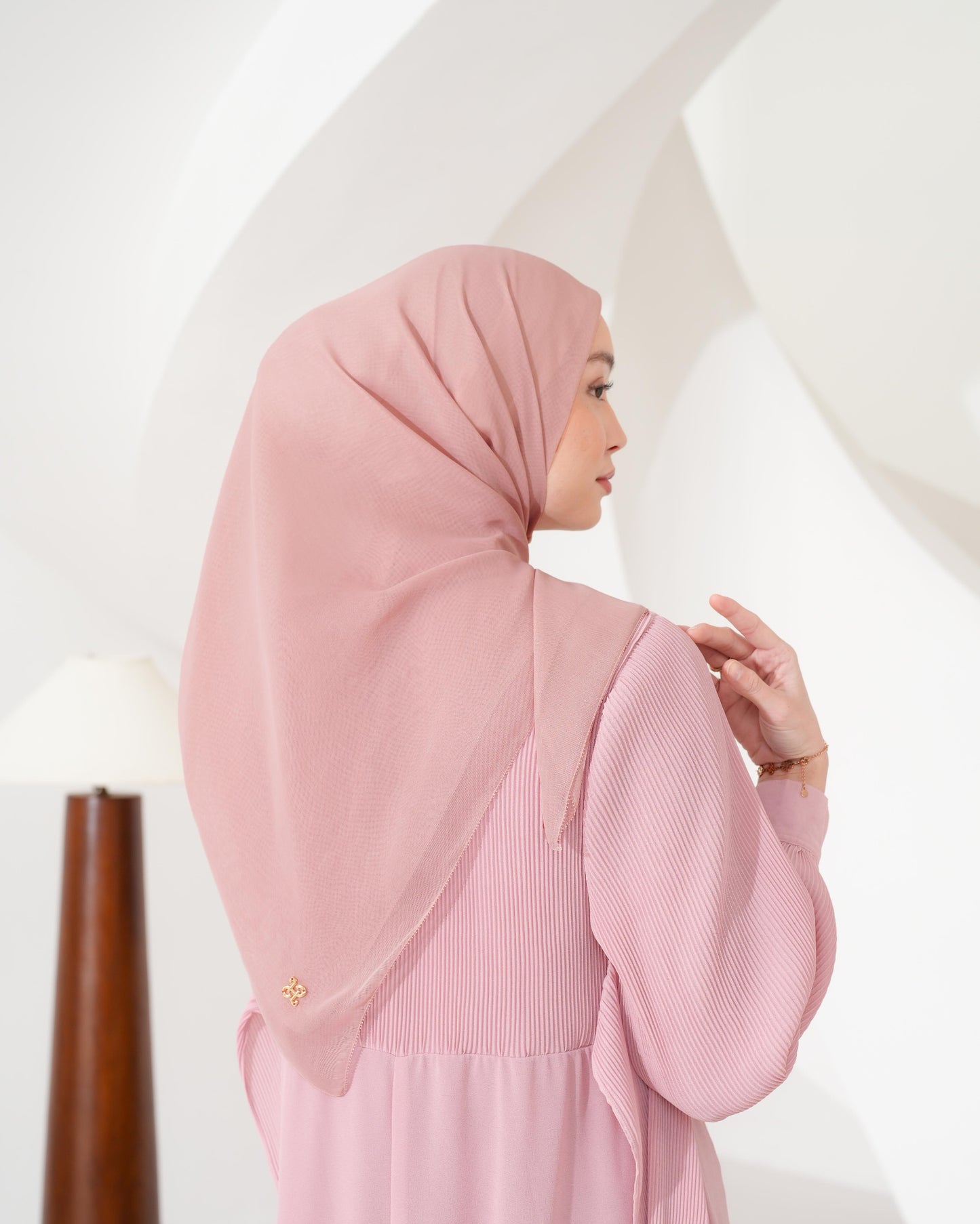 HL Paris Japan Basic Scarf