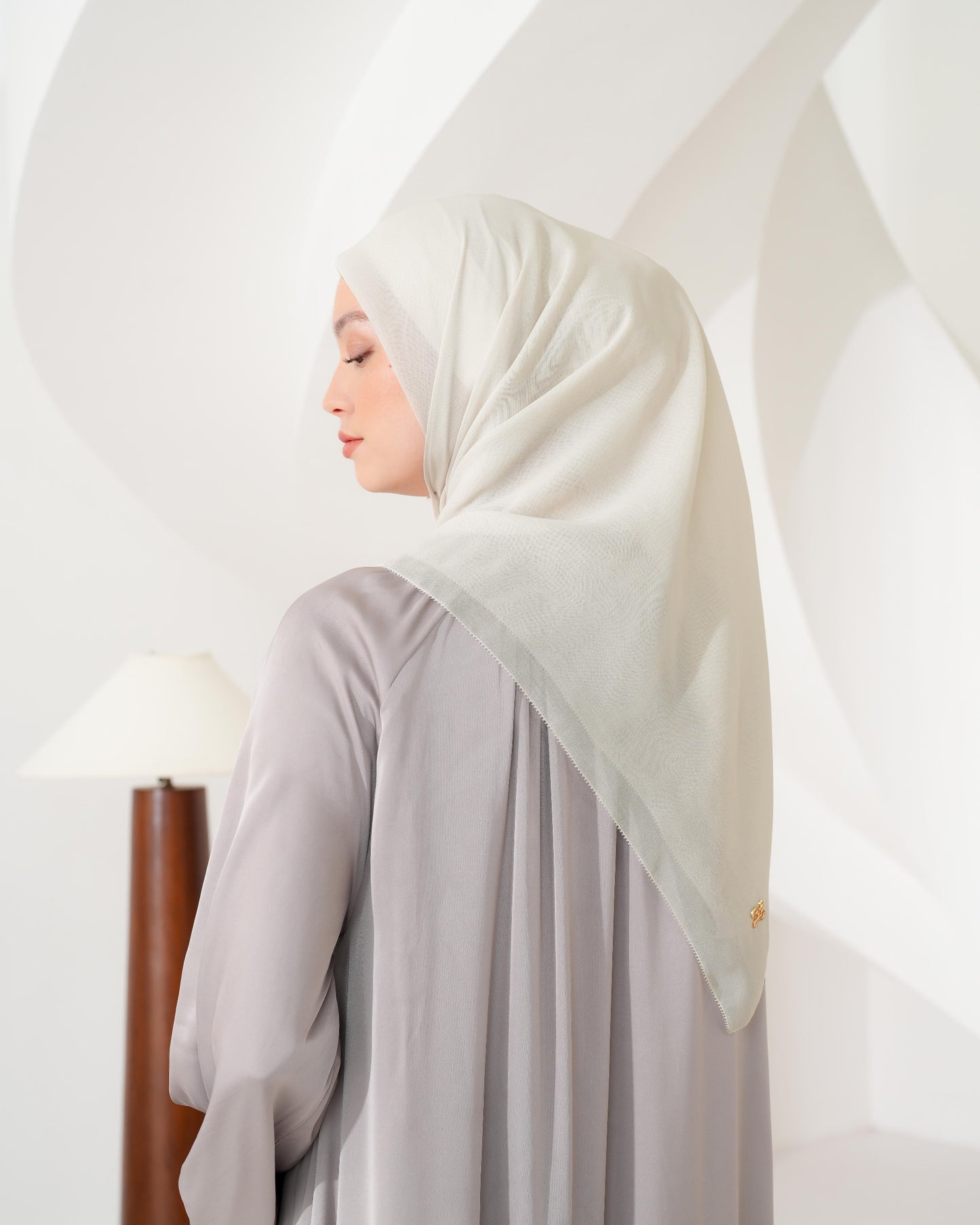 HL Paris Japan Basic Scarf