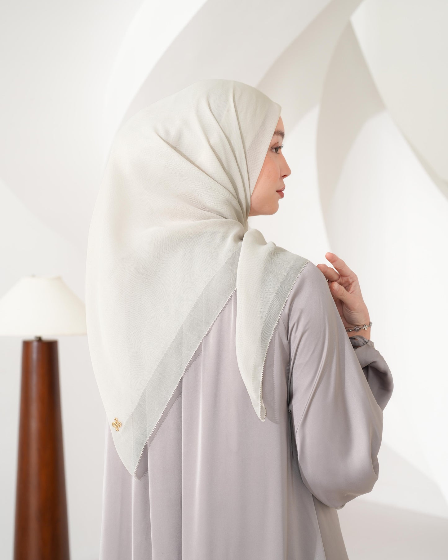 HL Paris Japan Basic Scarf