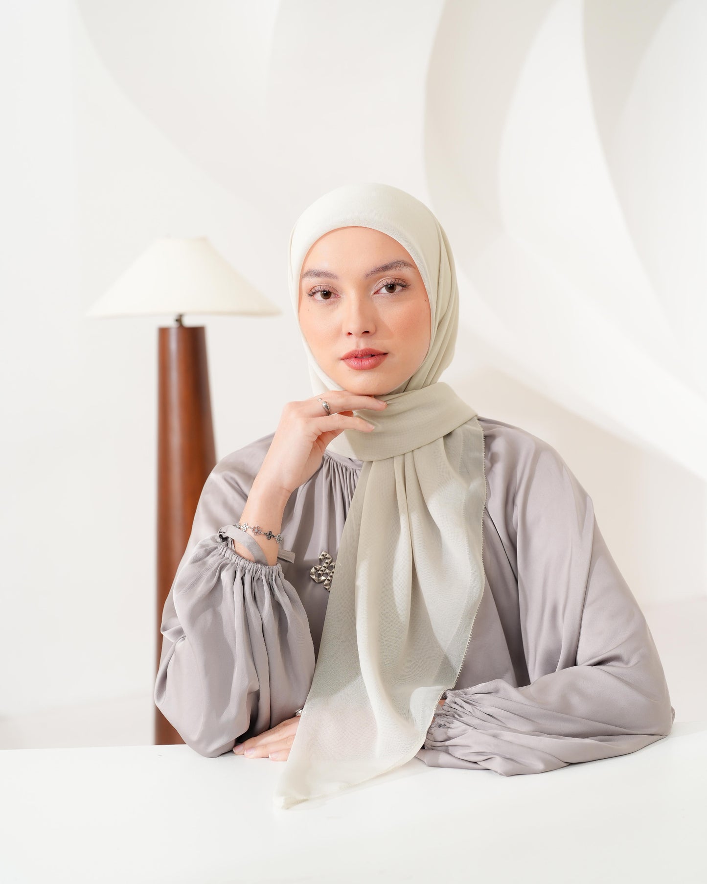 HL Paris Japan Basic Scarf