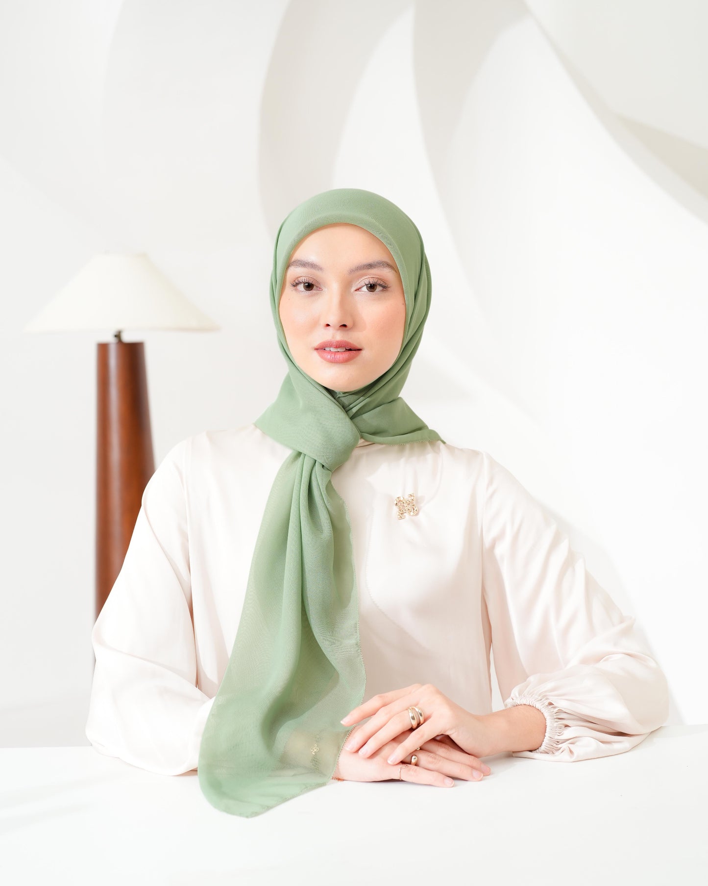 HL Paris Japan Basic Scarf