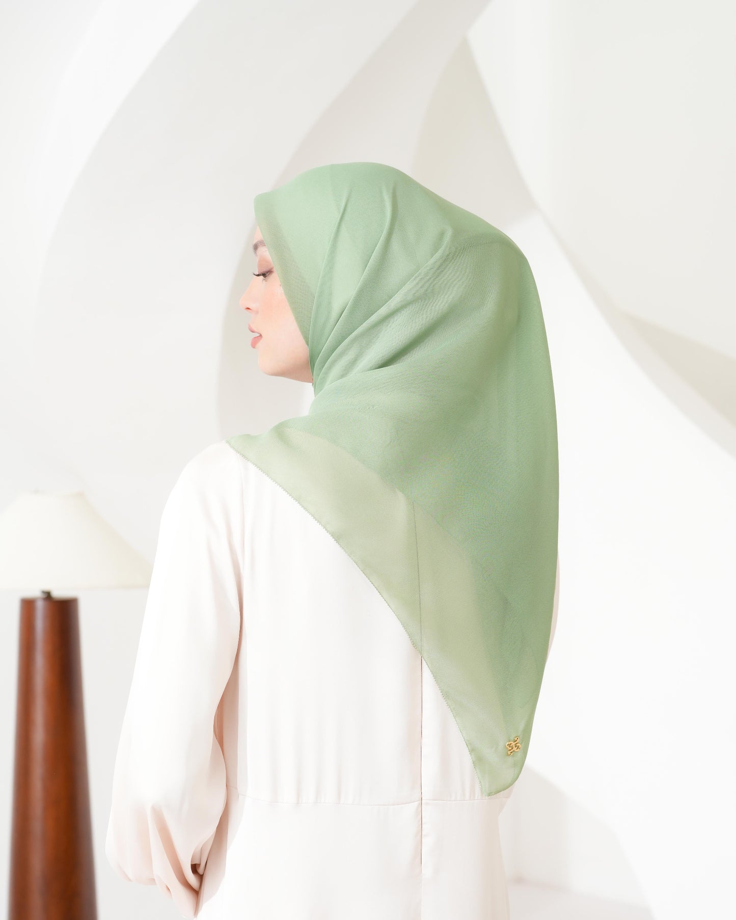 HL Paris Japan Basic Scarf