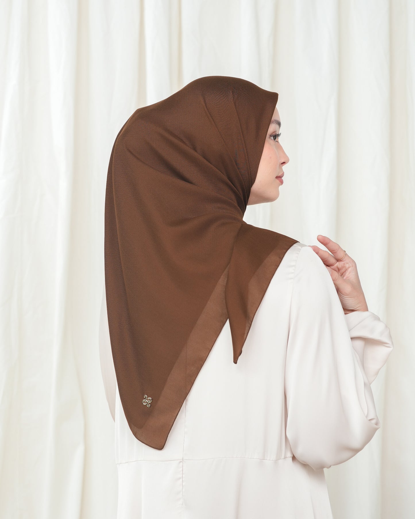 Heaven Lights - Voal Plain - Plain Square Voal Hijab