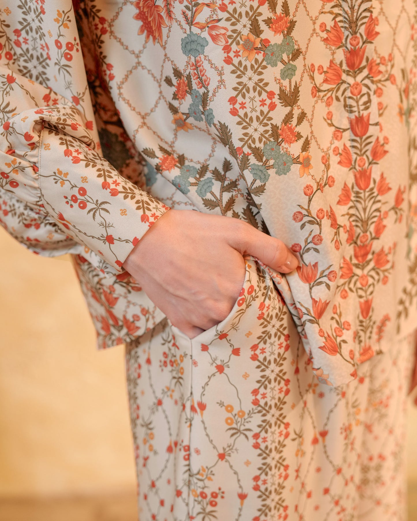Sophia Blouse (minor product)