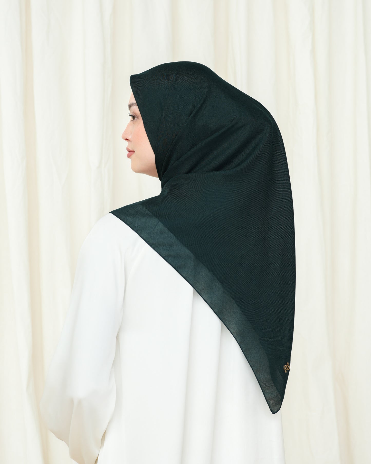 Heaven Lights - Voal Plain - Plain Square Voal Hijab