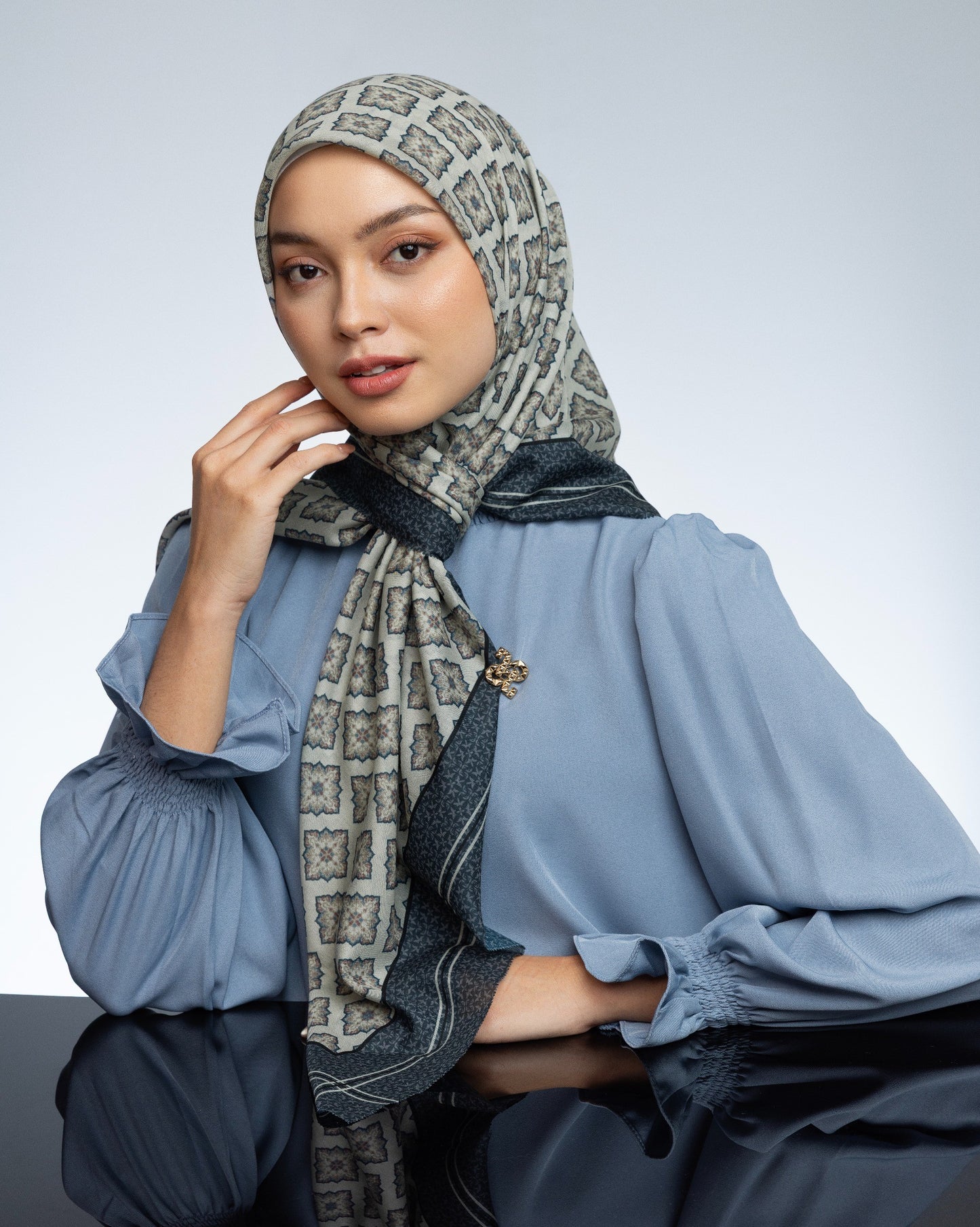 Rumila Scarf