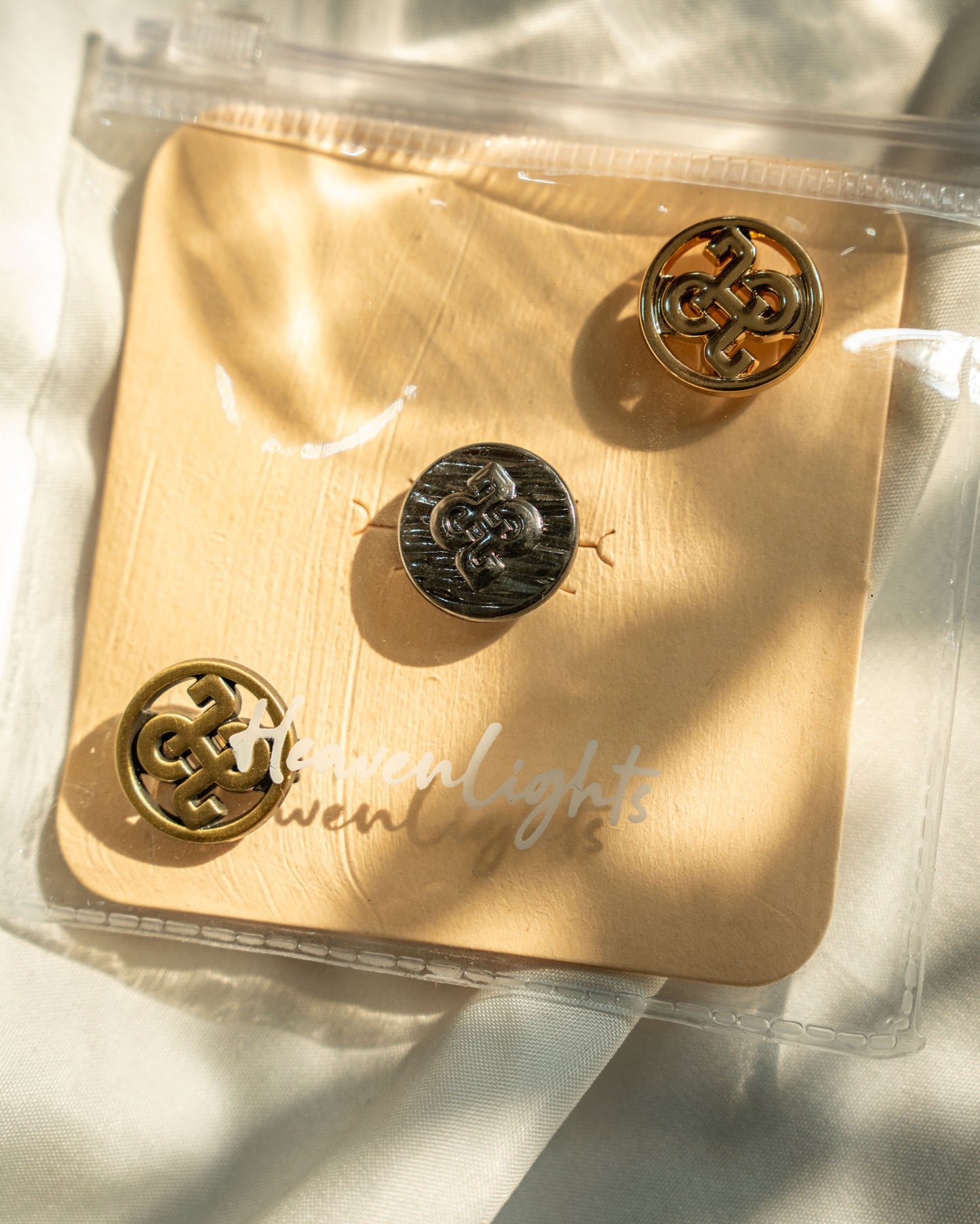 Heaven Lights - Autonoma Mini Brooch - Round Hijab Brooch