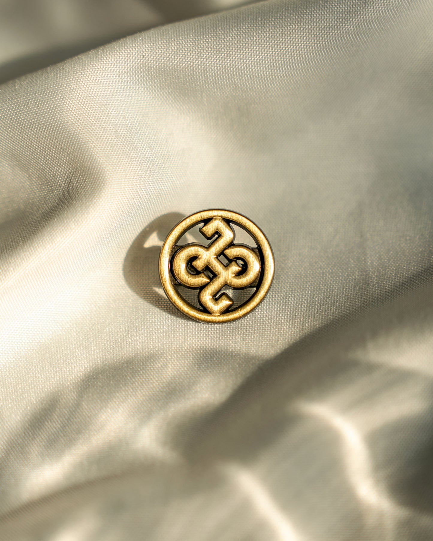 Heaven Lights - Autonoma Mini Brooch - Round Hijab Brooch