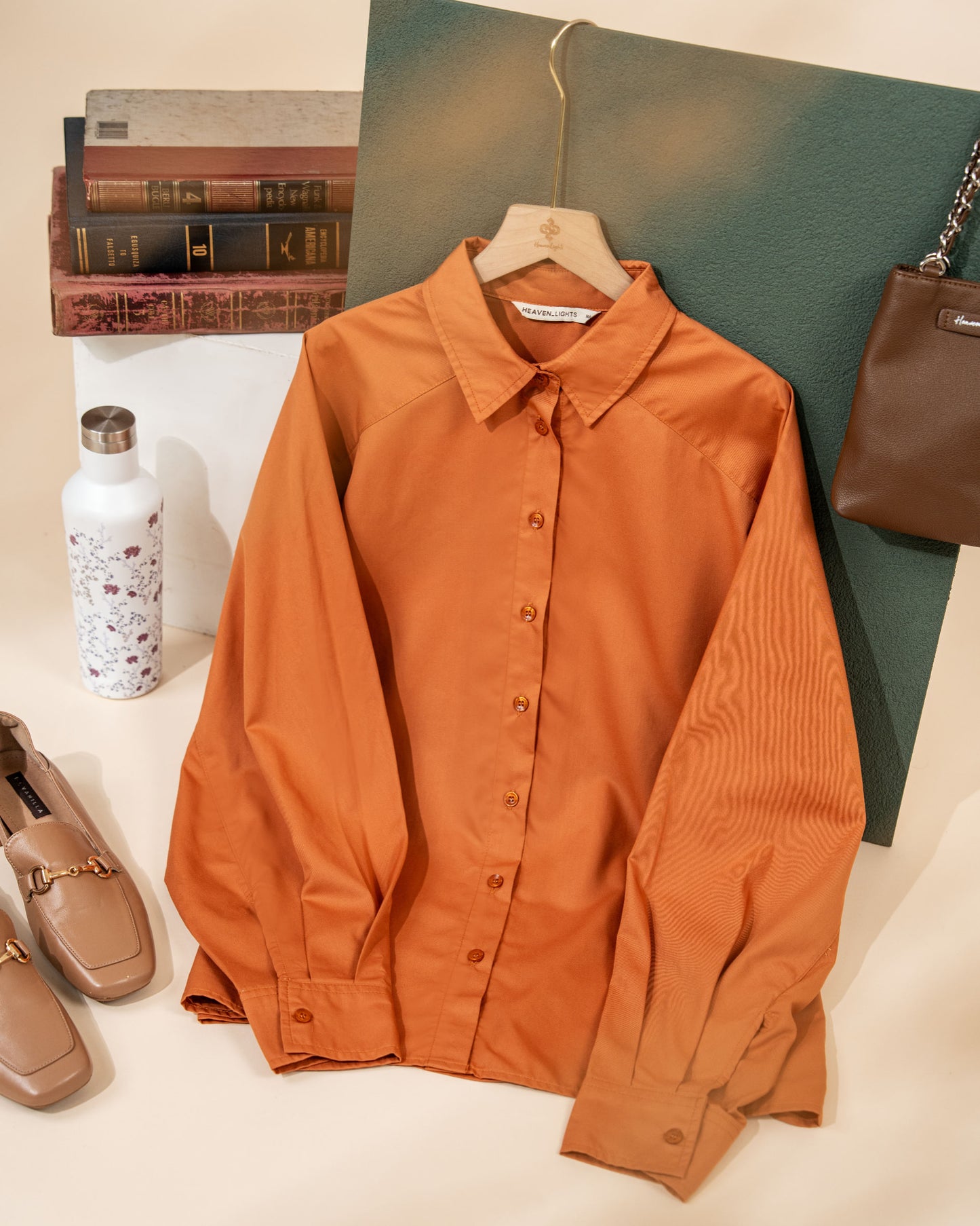 Runa Shirt