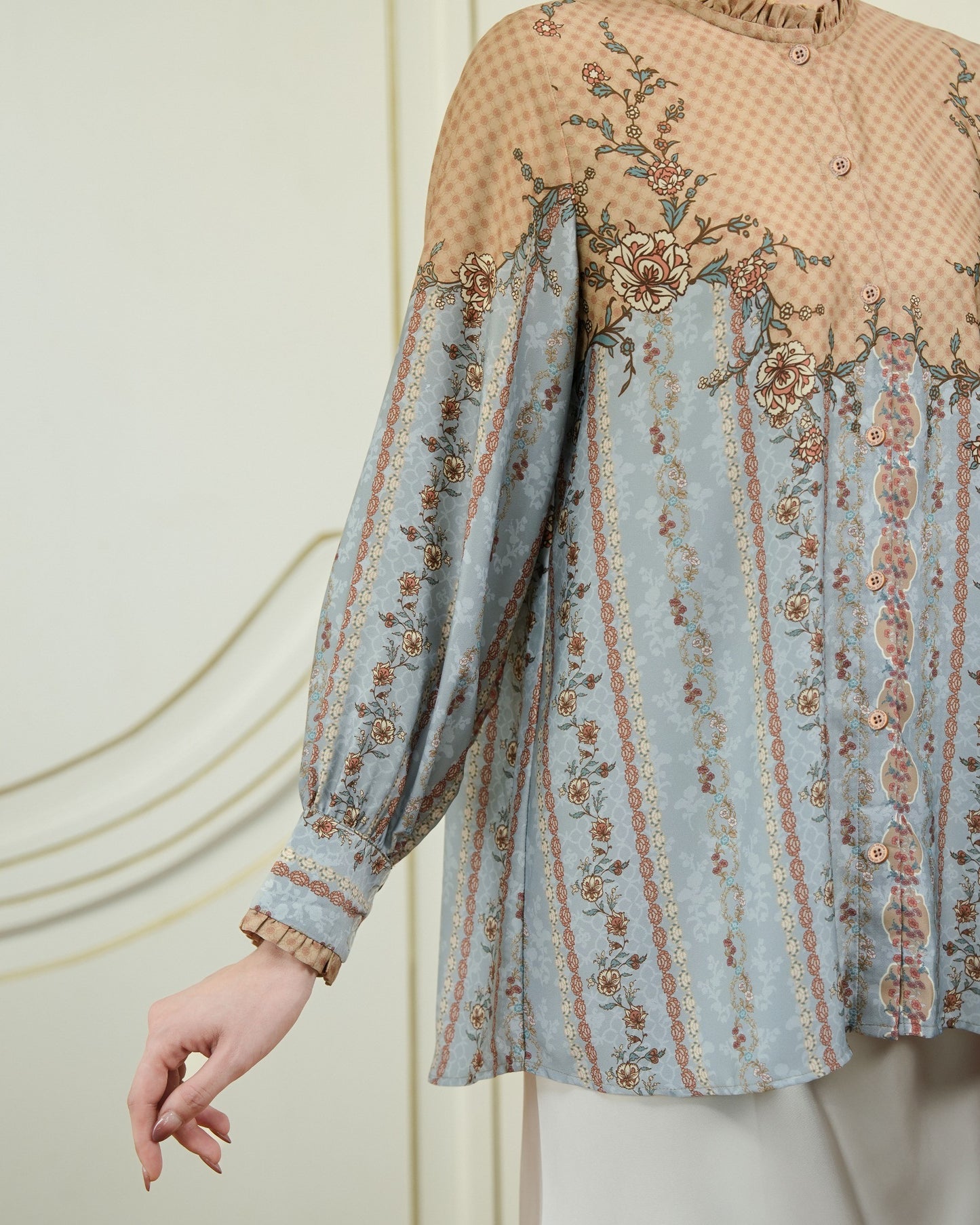 Rumila Blouse