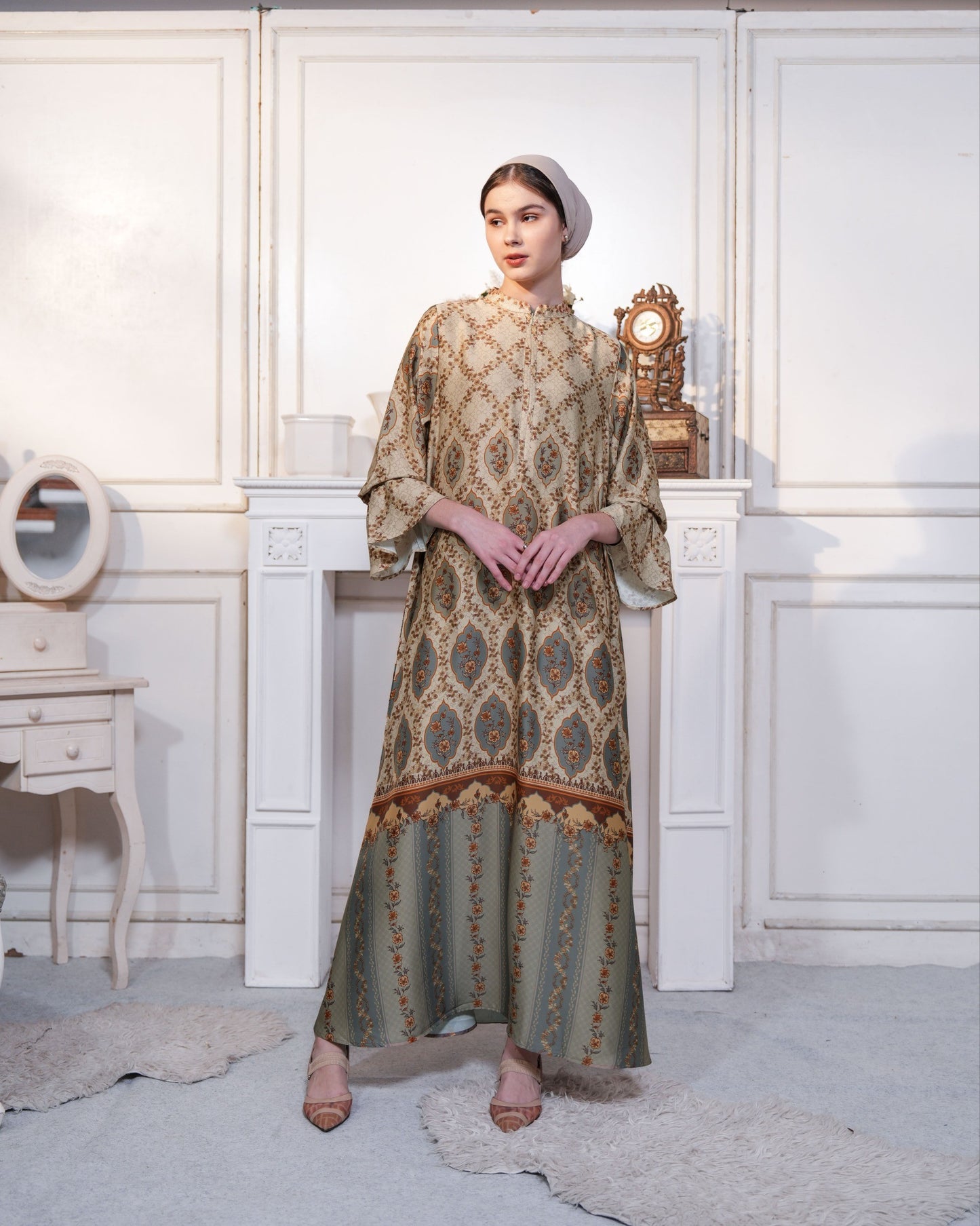 Rumila Dress