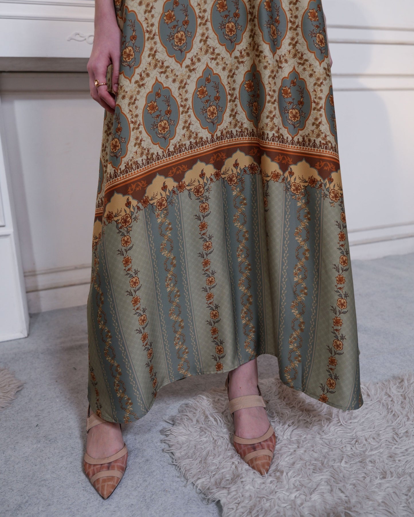 Rumila Dress