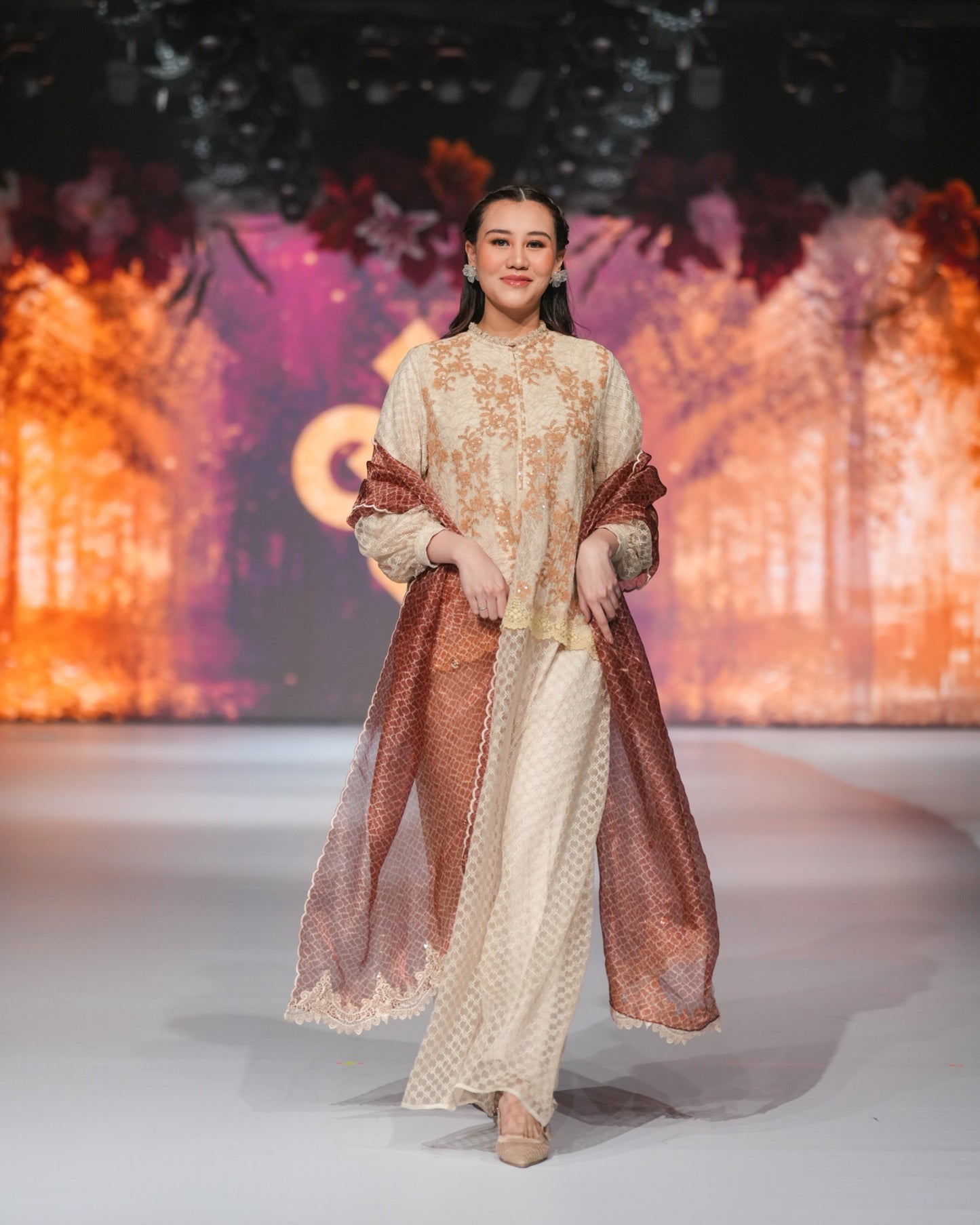Nafeeza Dress Privé