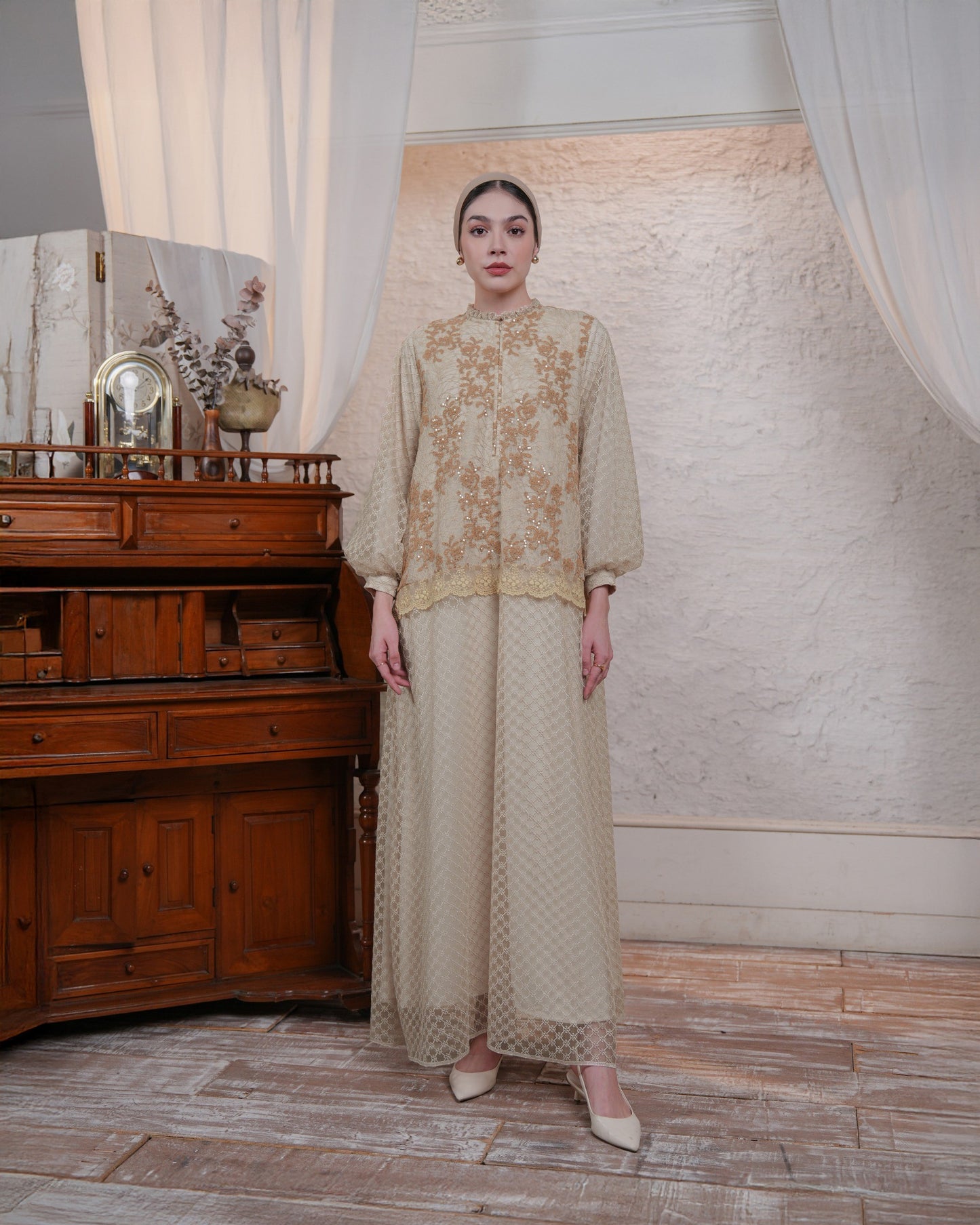 Nafeeza Dress Privé