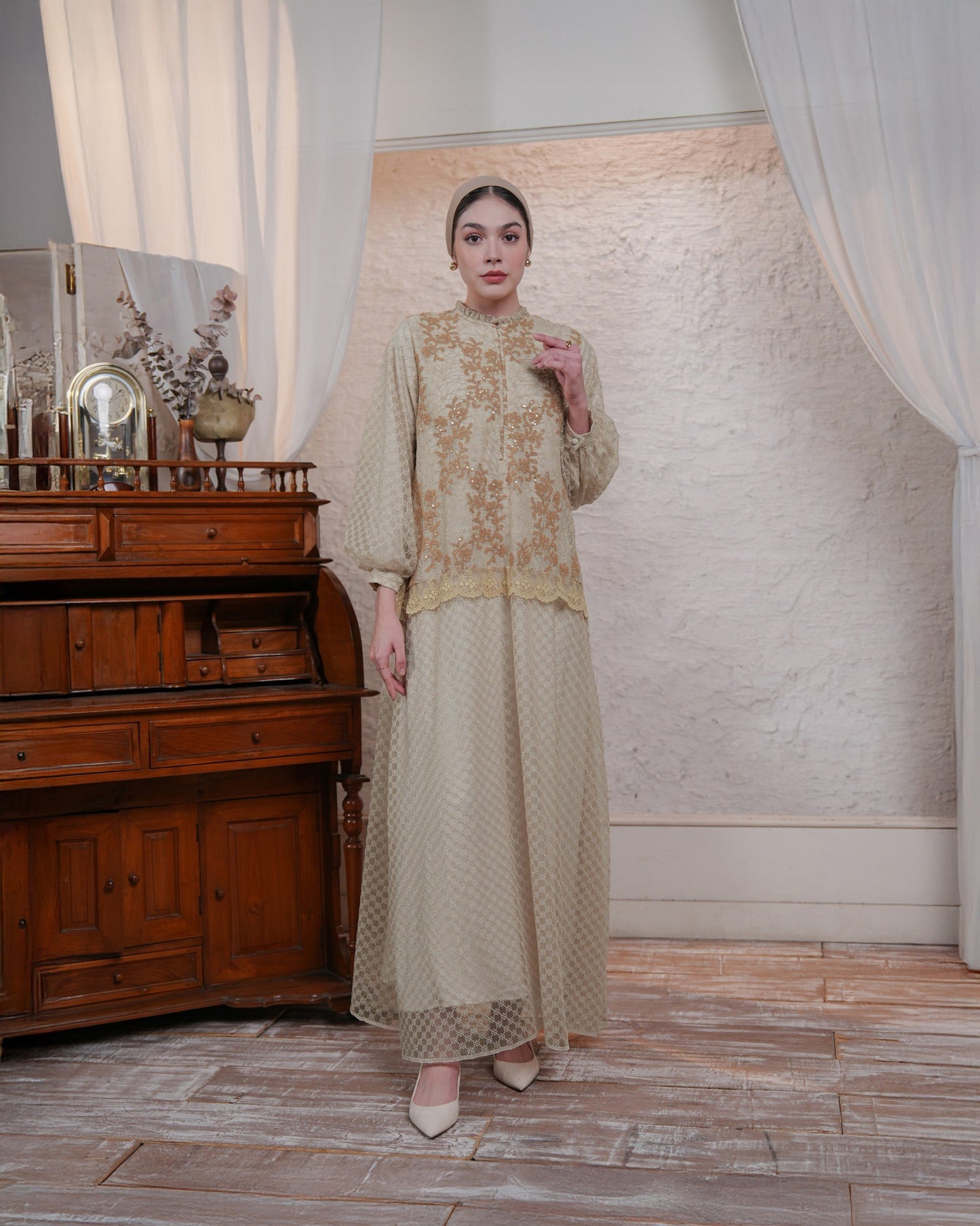 Nafeeza Dress Privé
