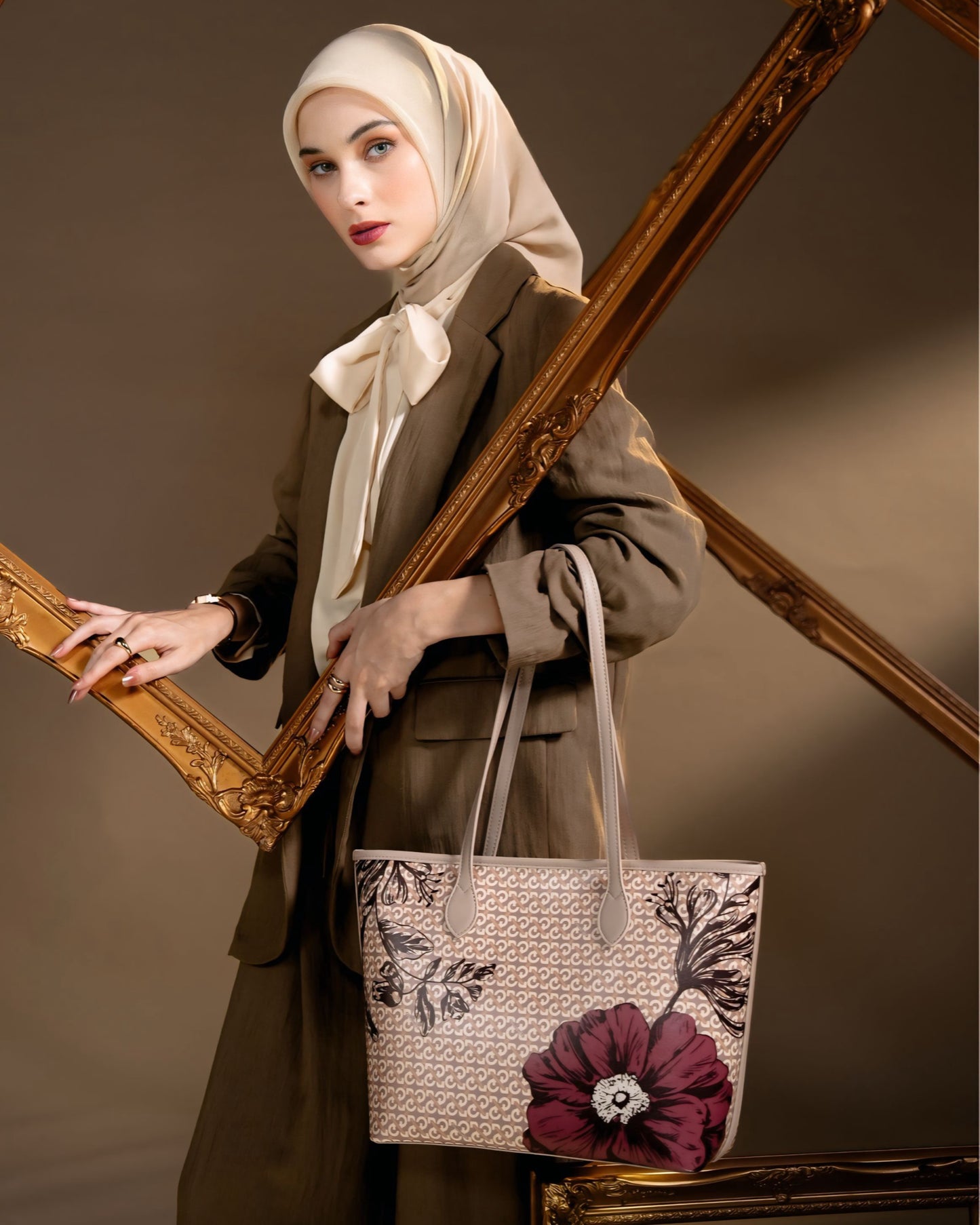 Larisa Bag