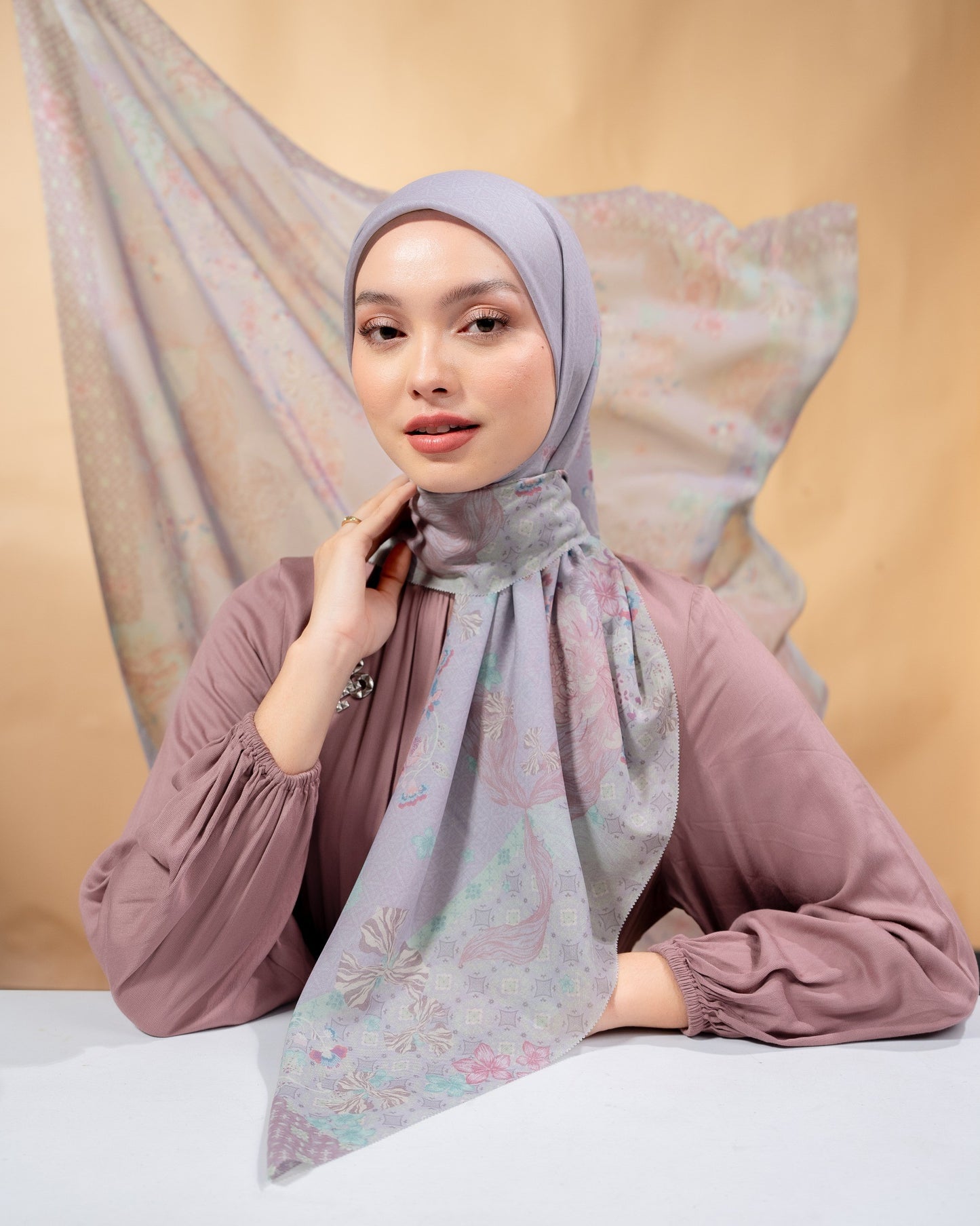 Agra Scarf