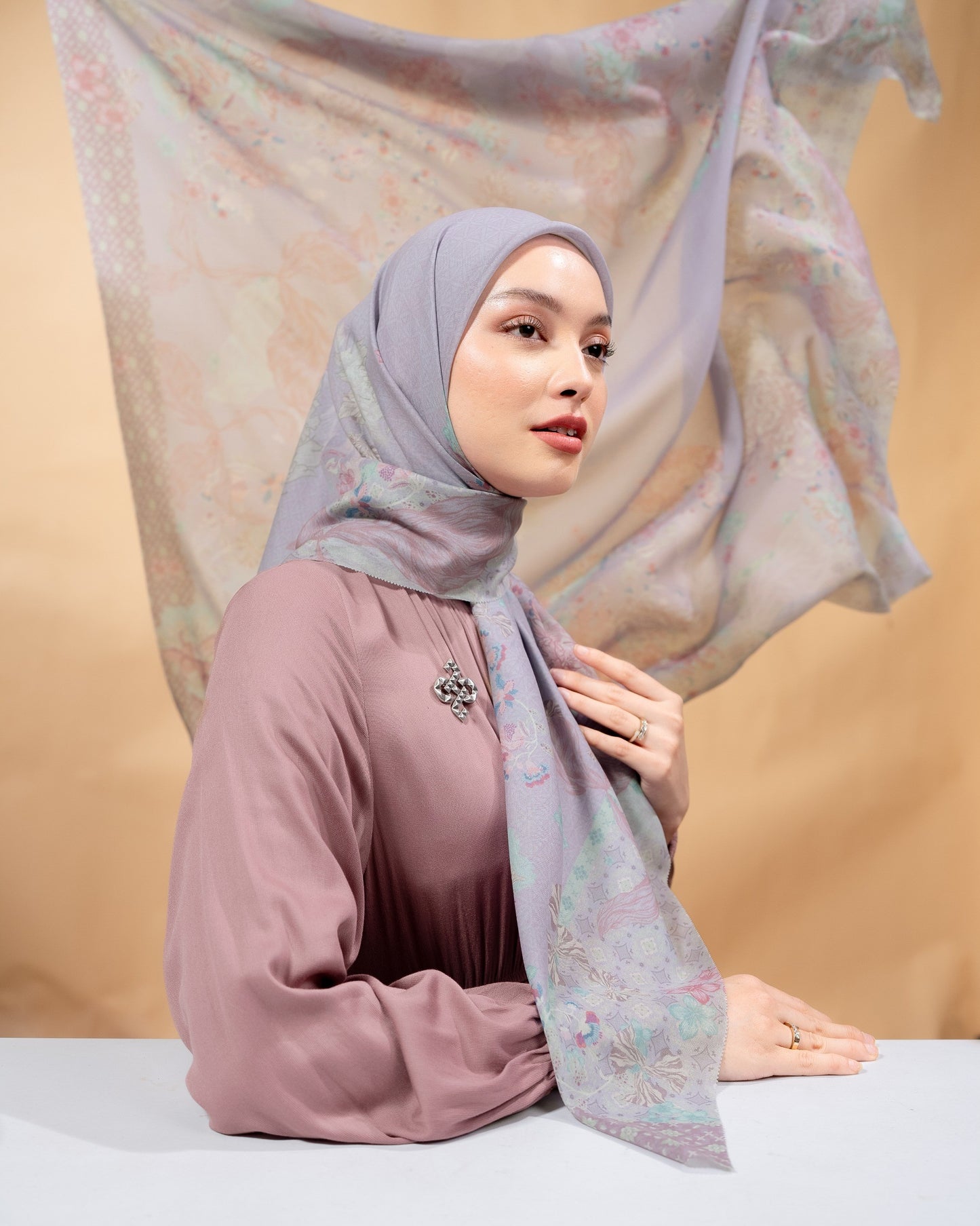 Agra Scarf