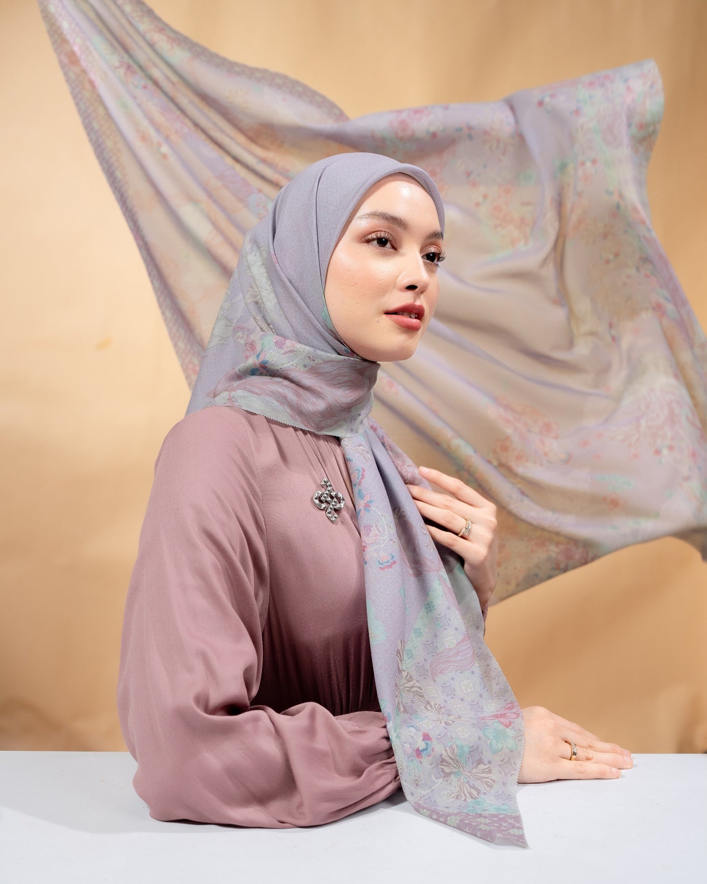 Agra Scarf