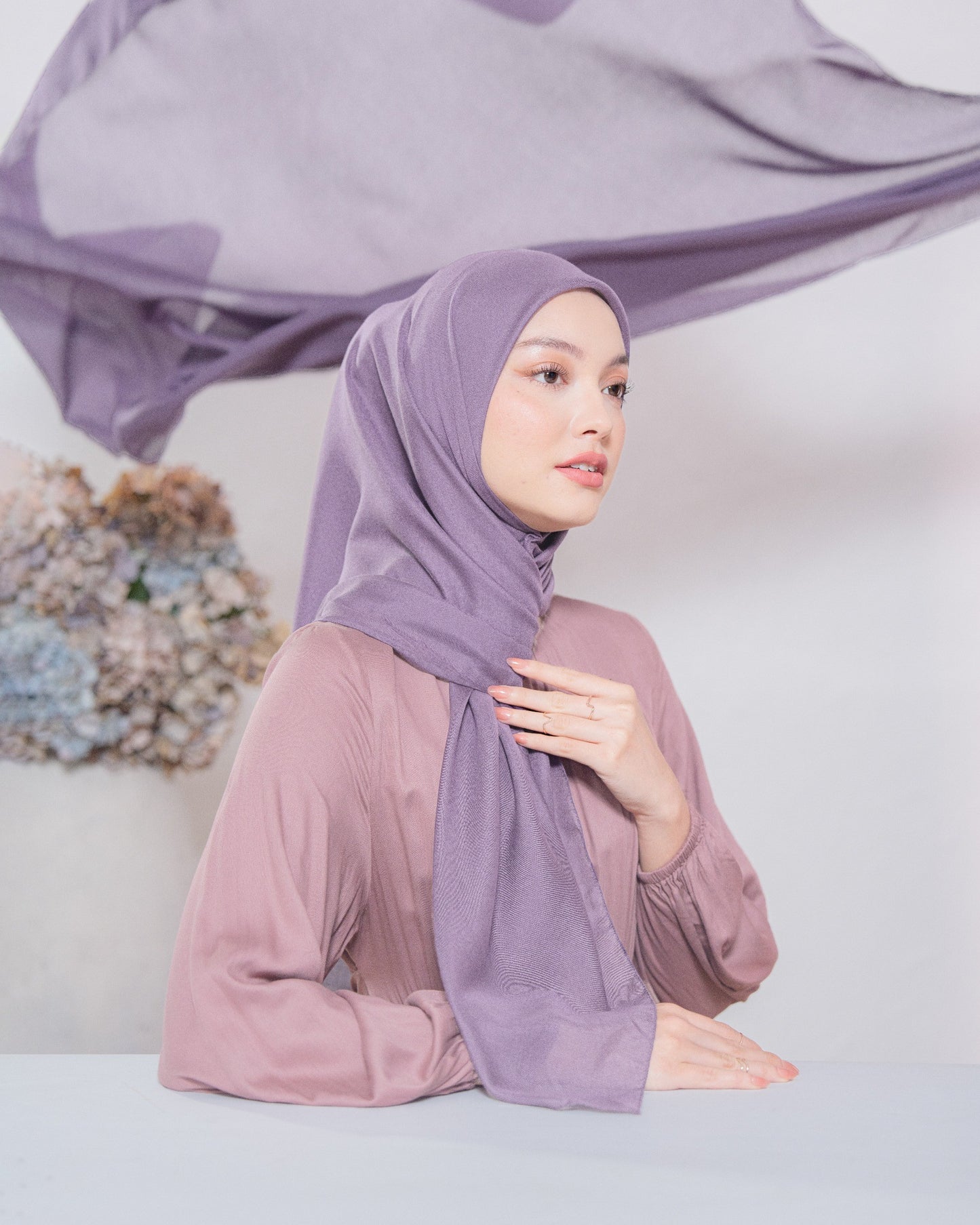 Heaven Lights - Voal Plain - Plain Square Voal Hijab