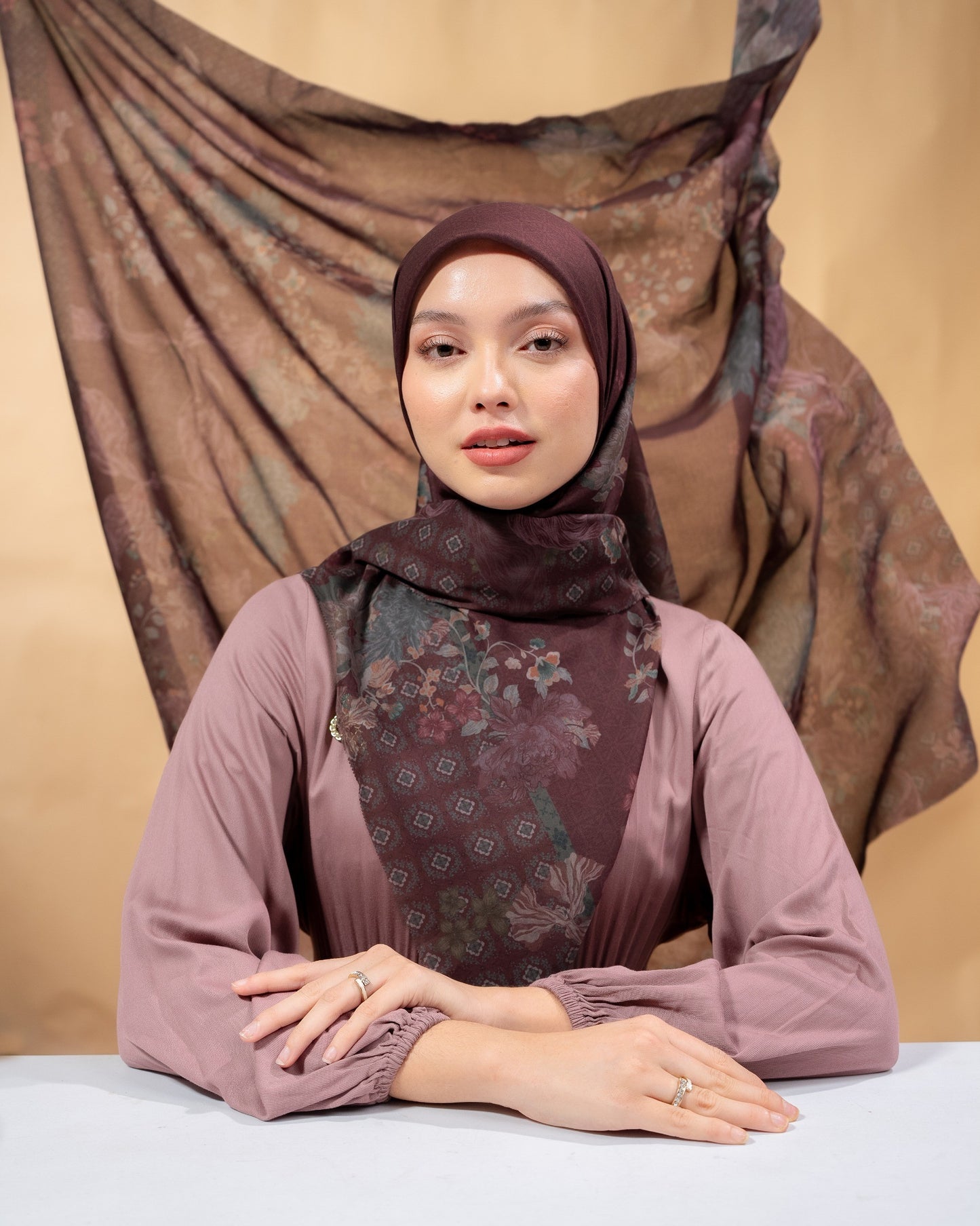 Agra Scarf