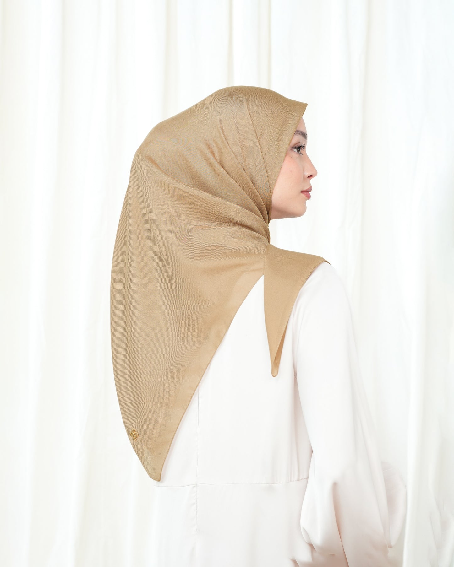 Heaven Lights - Voal Plain - Plain Square Voal Hijab
