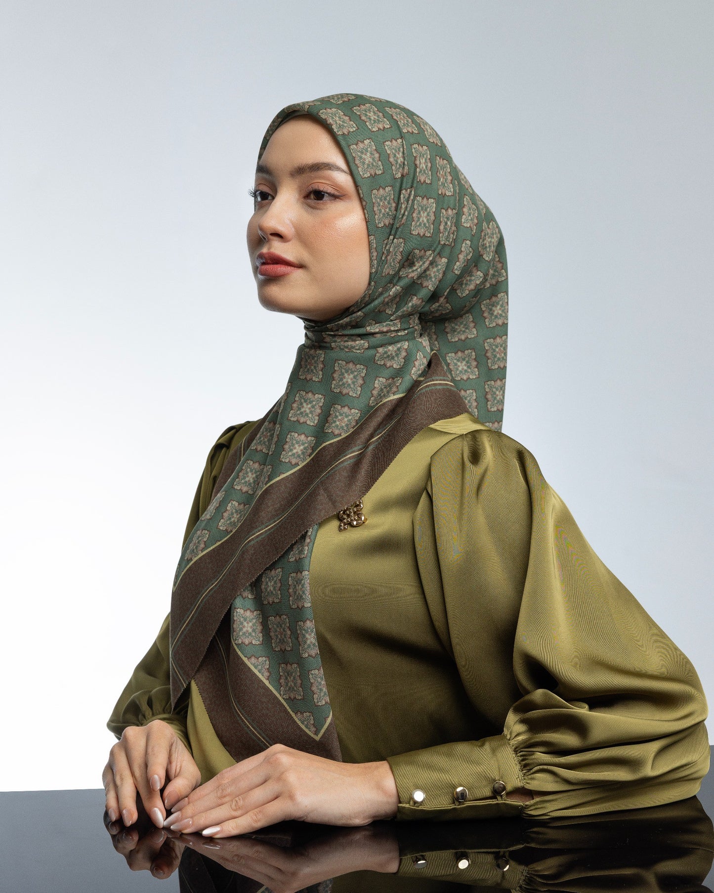 Rumila Scarf