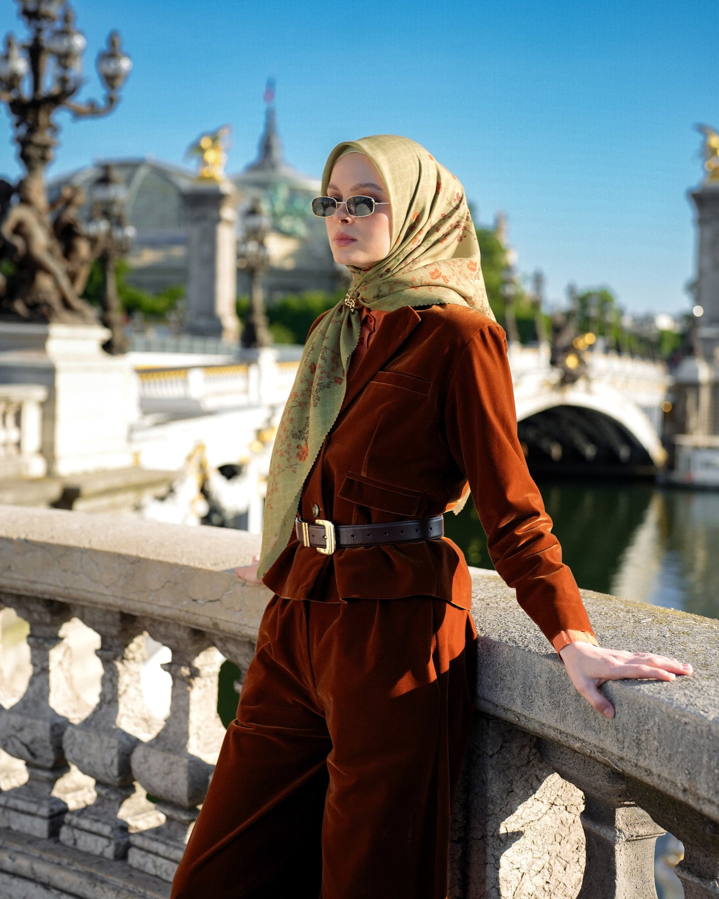 Roza Scarf