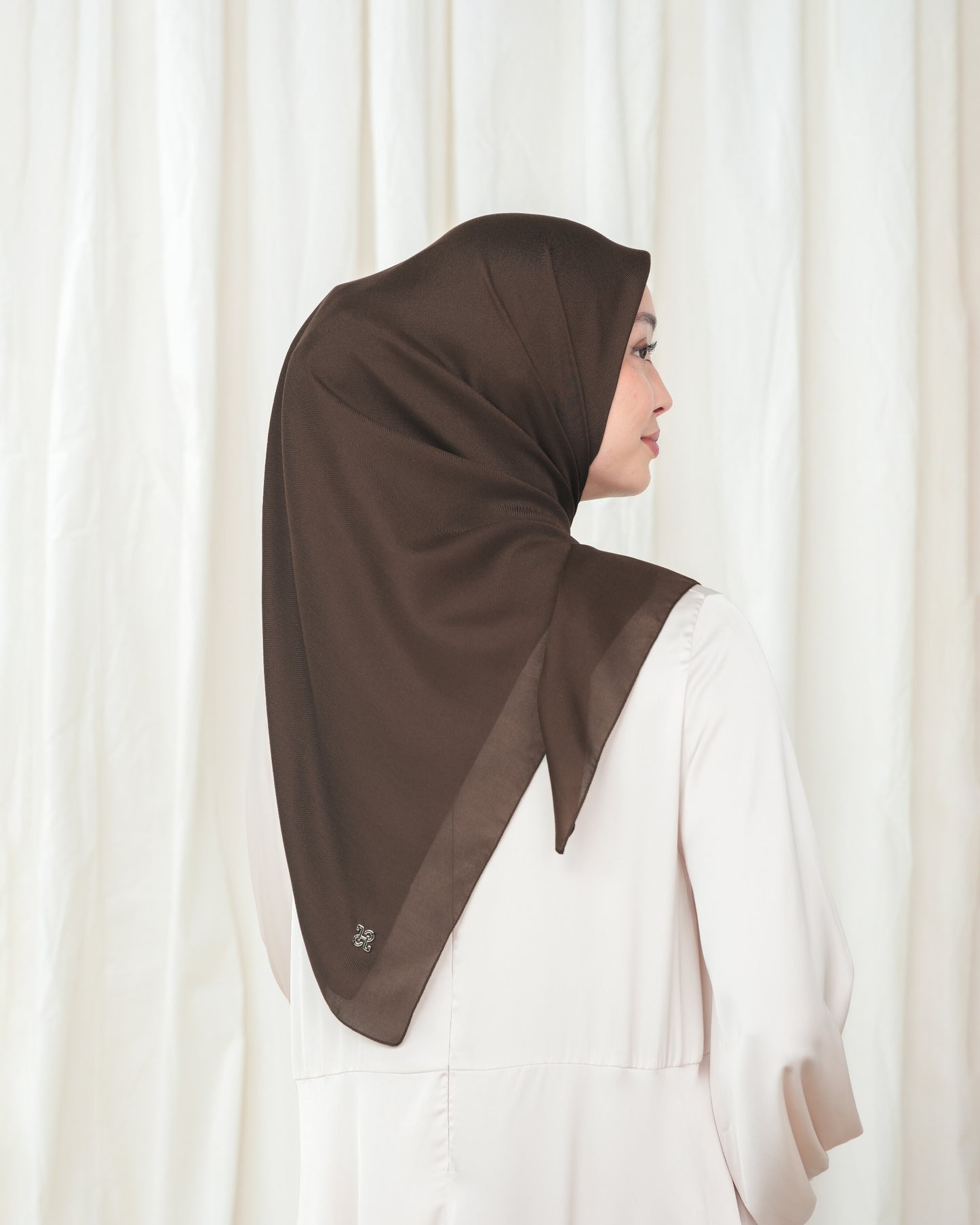 Heaven Lights - Voal Plain - Plain Square Voal Hijab