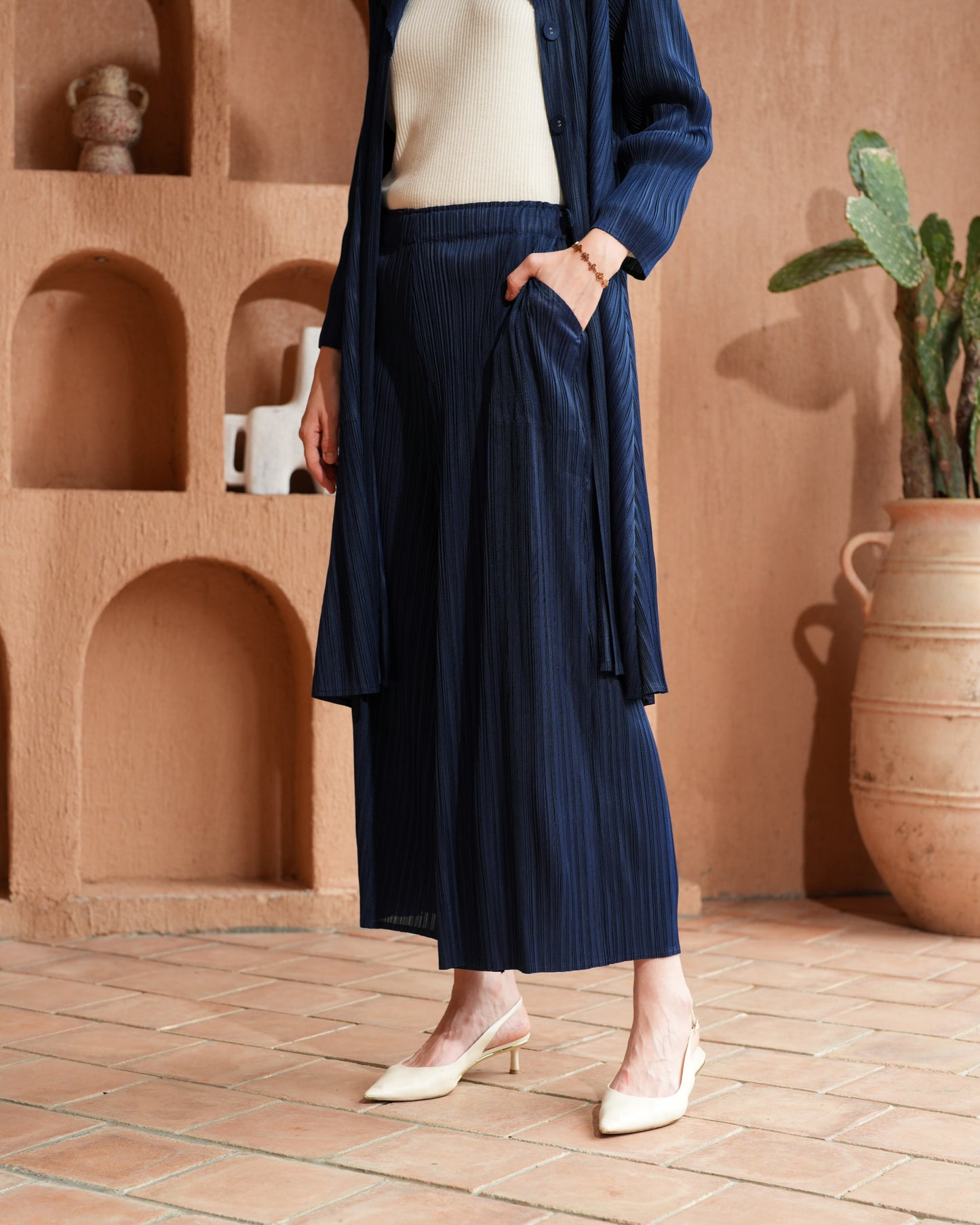 Ayumi Pleated Pants