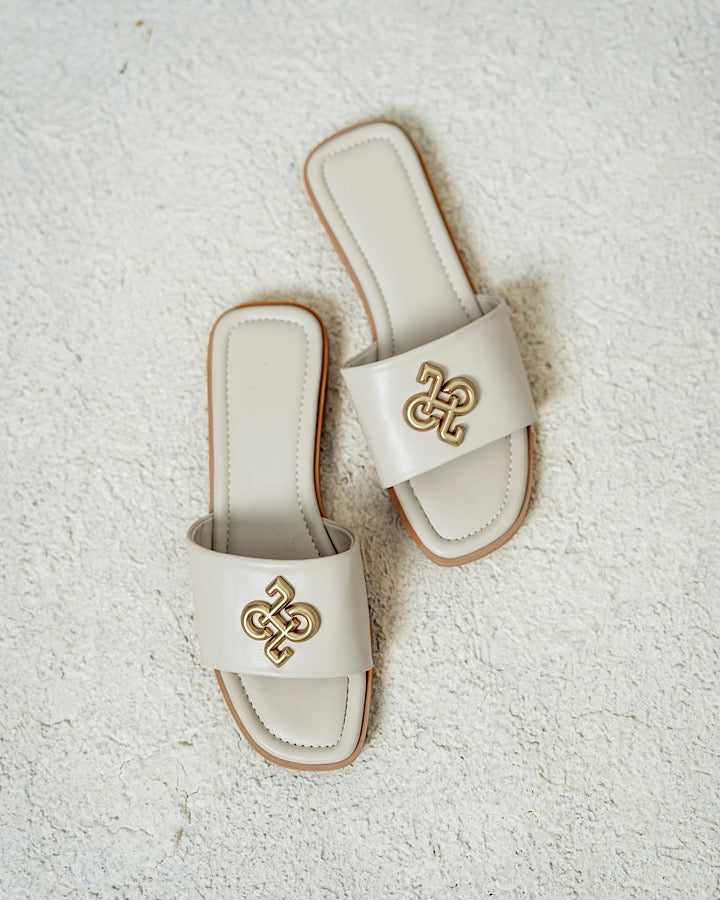 Estelle Flat Sandals
