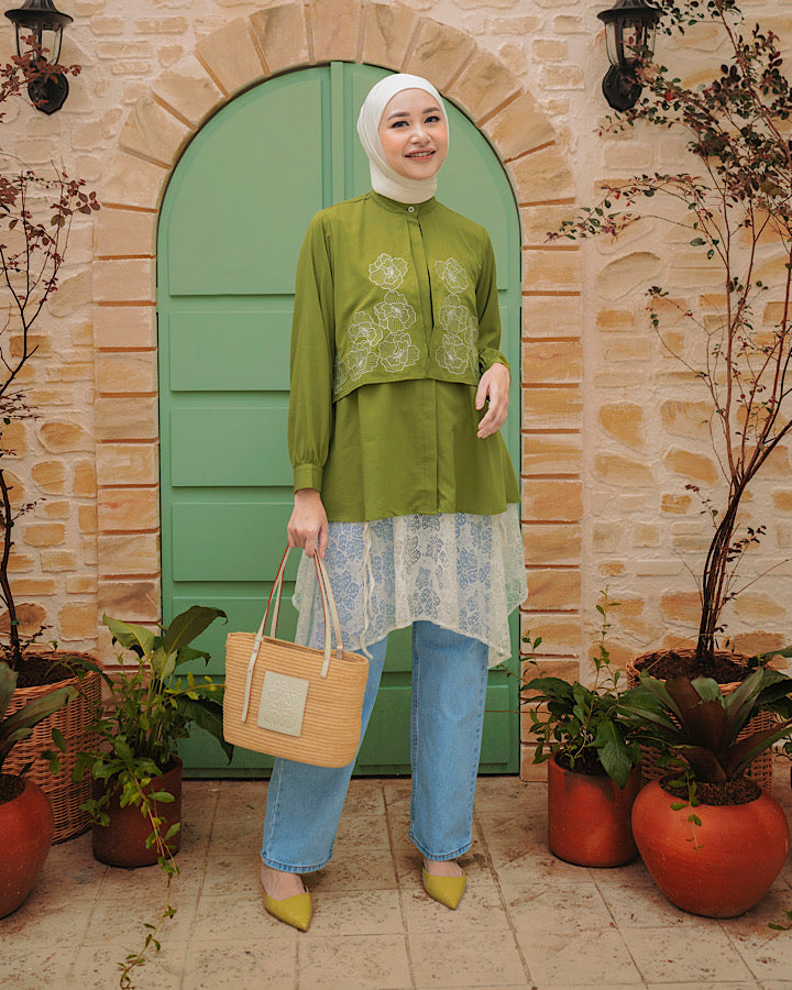 Heaven Lights - Calla Blouse - Women's Shirt Tops