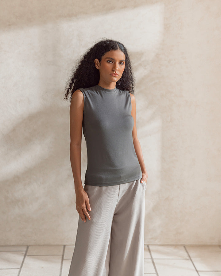 HL Purity Manset Sleeveless Round Neck