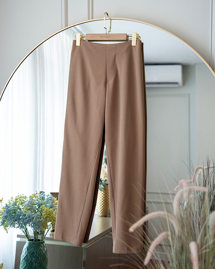 Raaiya Pants