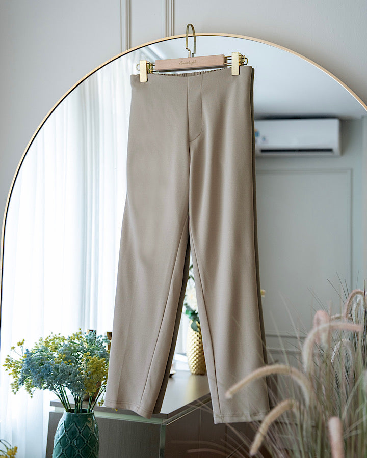 Raaiya Pants