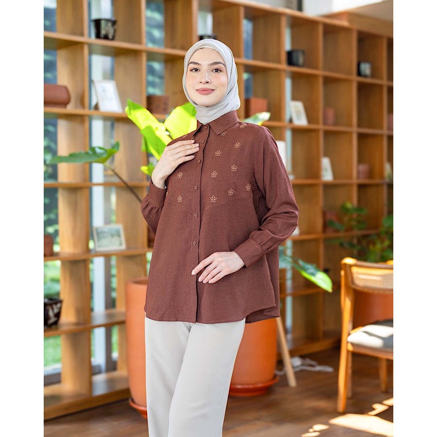 Nindy Blouse