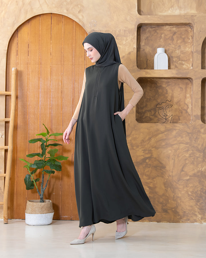 Elana Sleeveless Dress