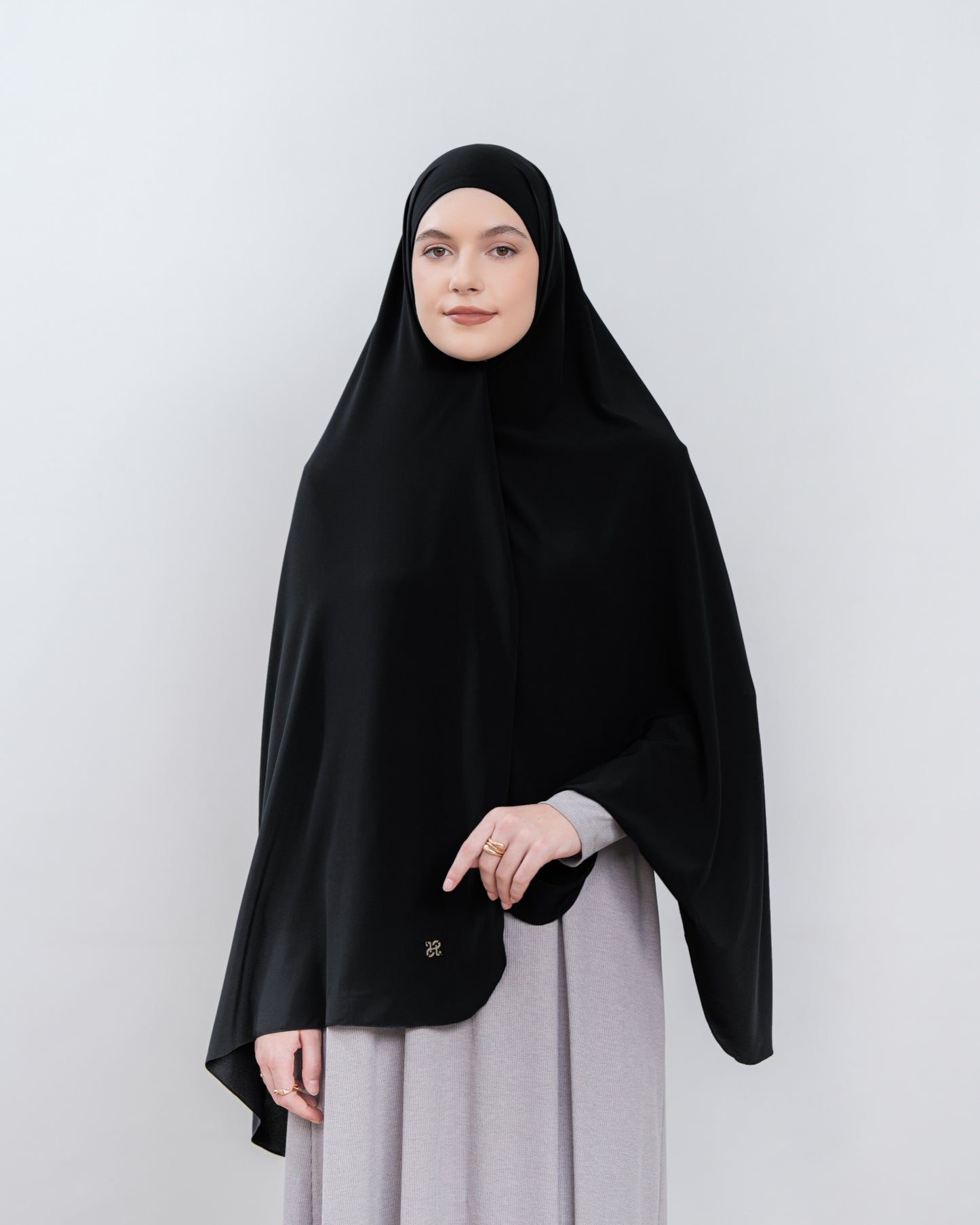Ayse Syar'i