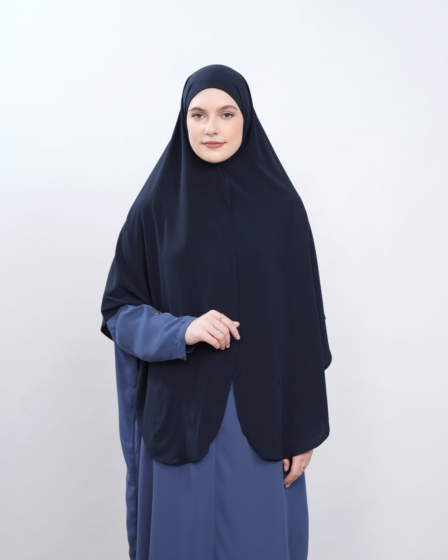 Ayse Syar'i