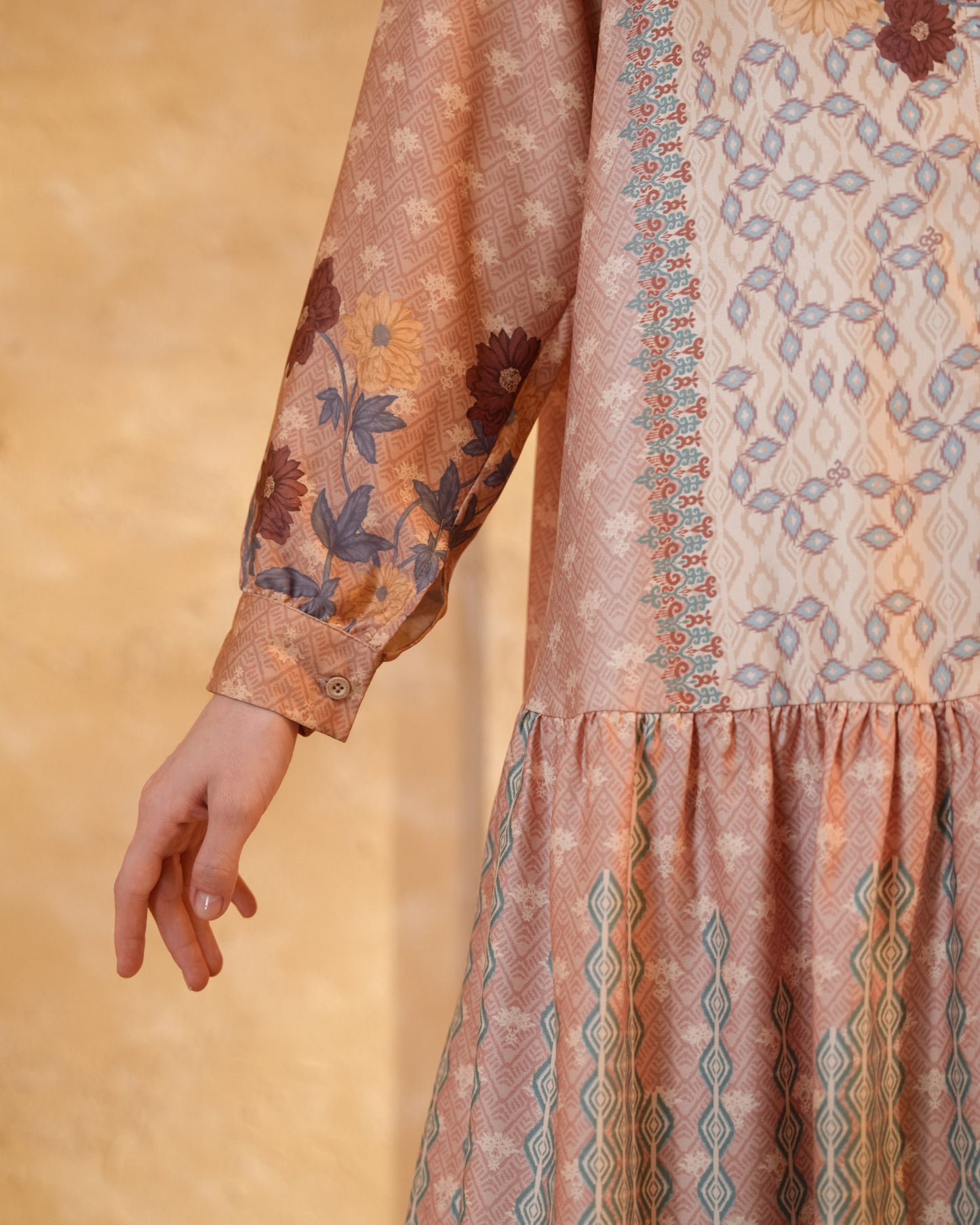 Hurain Tunic (minor product)