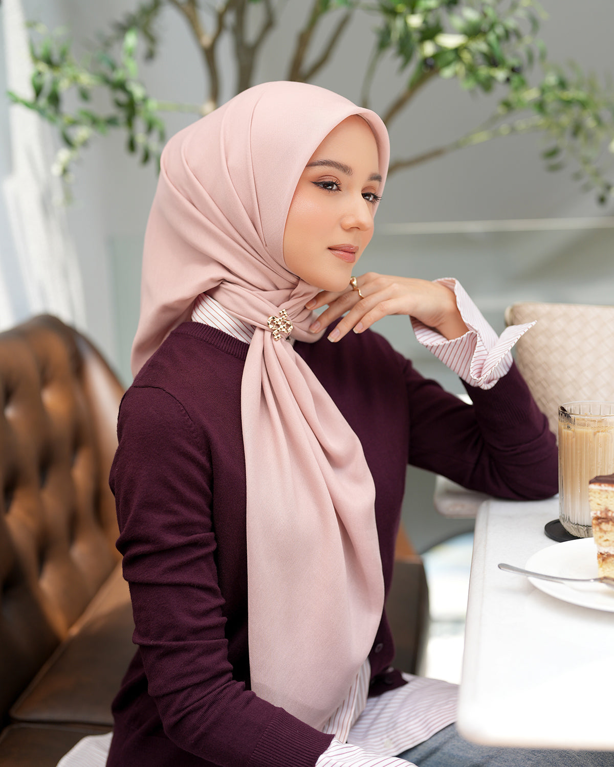 Heaven Lights - Voal Plain - Plain Square Voal Hijab