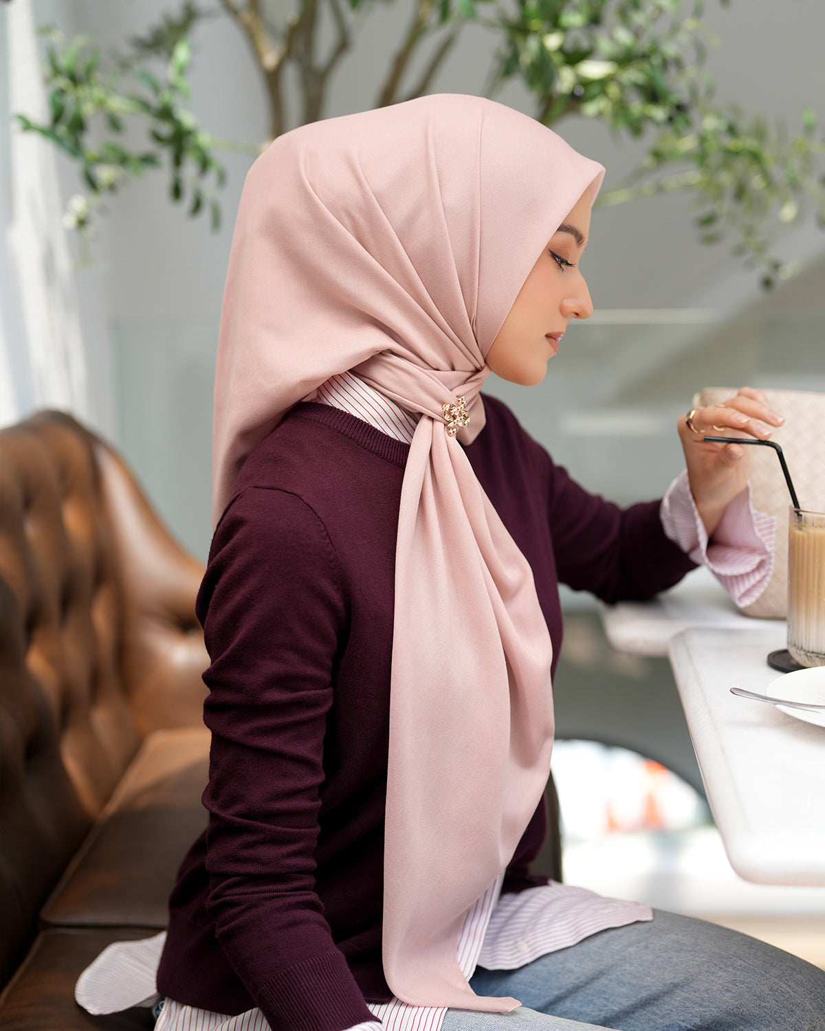 Heaven Lights - Voal Plain - Plain Square Voal Hijab
