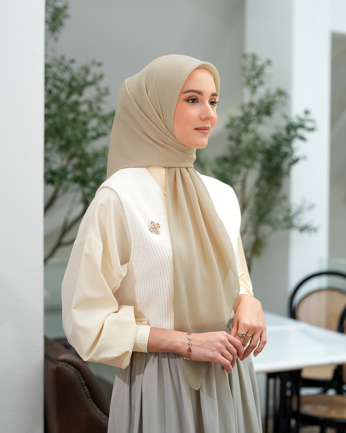 Heaven Lights - Voal Plain - Plain Square Voal Hijab