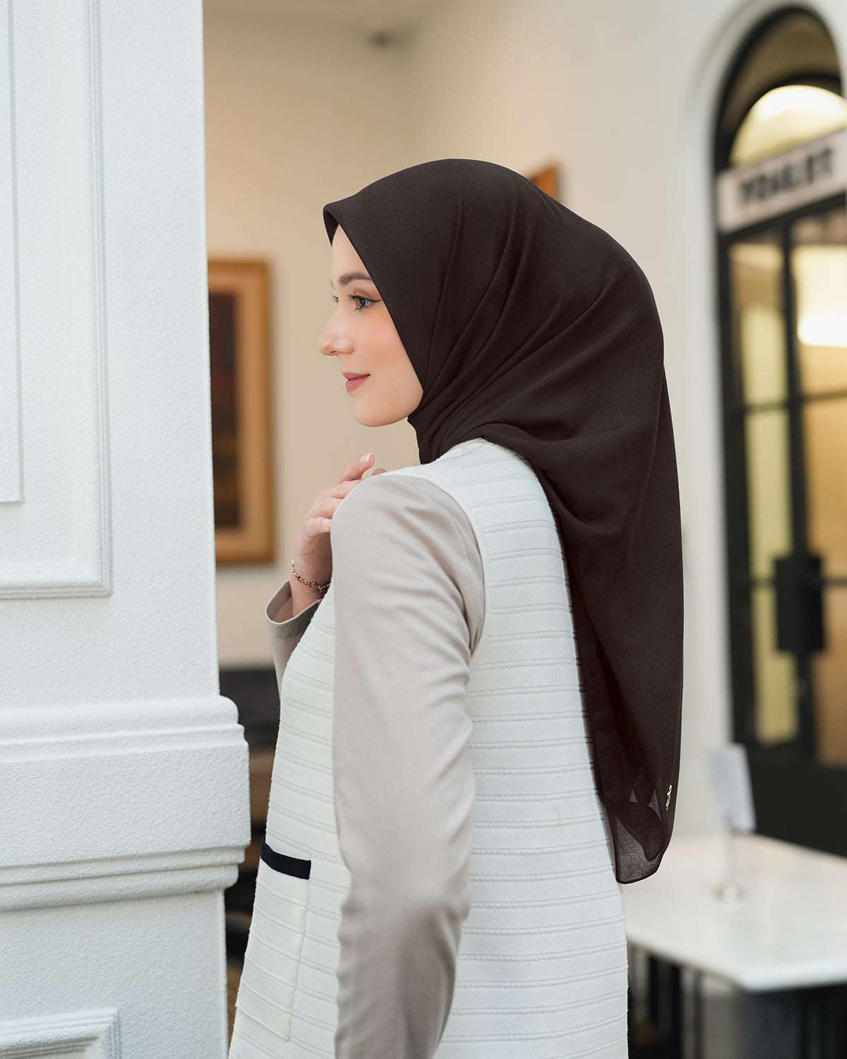 Heaven Lights - Voal Plain - Plain Square Voal Hijab