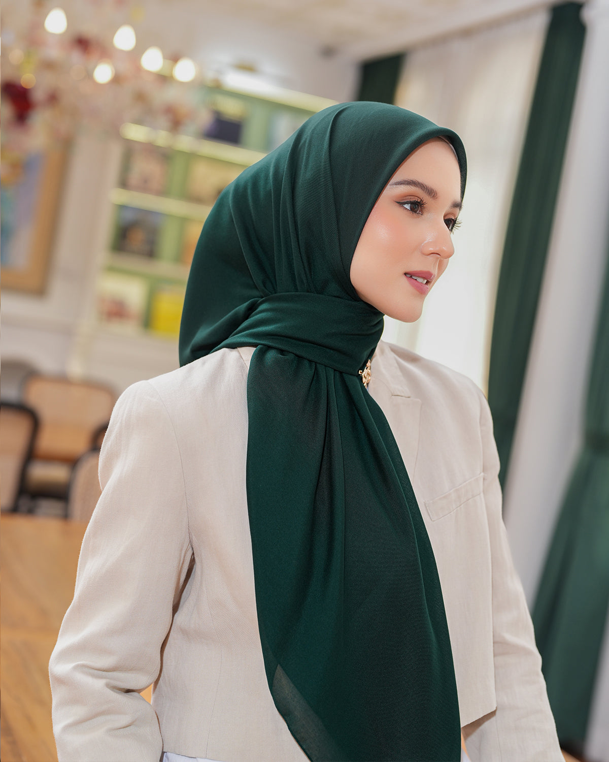 Heaven Lights - Voal Plain - Plain Square Voal Hijab