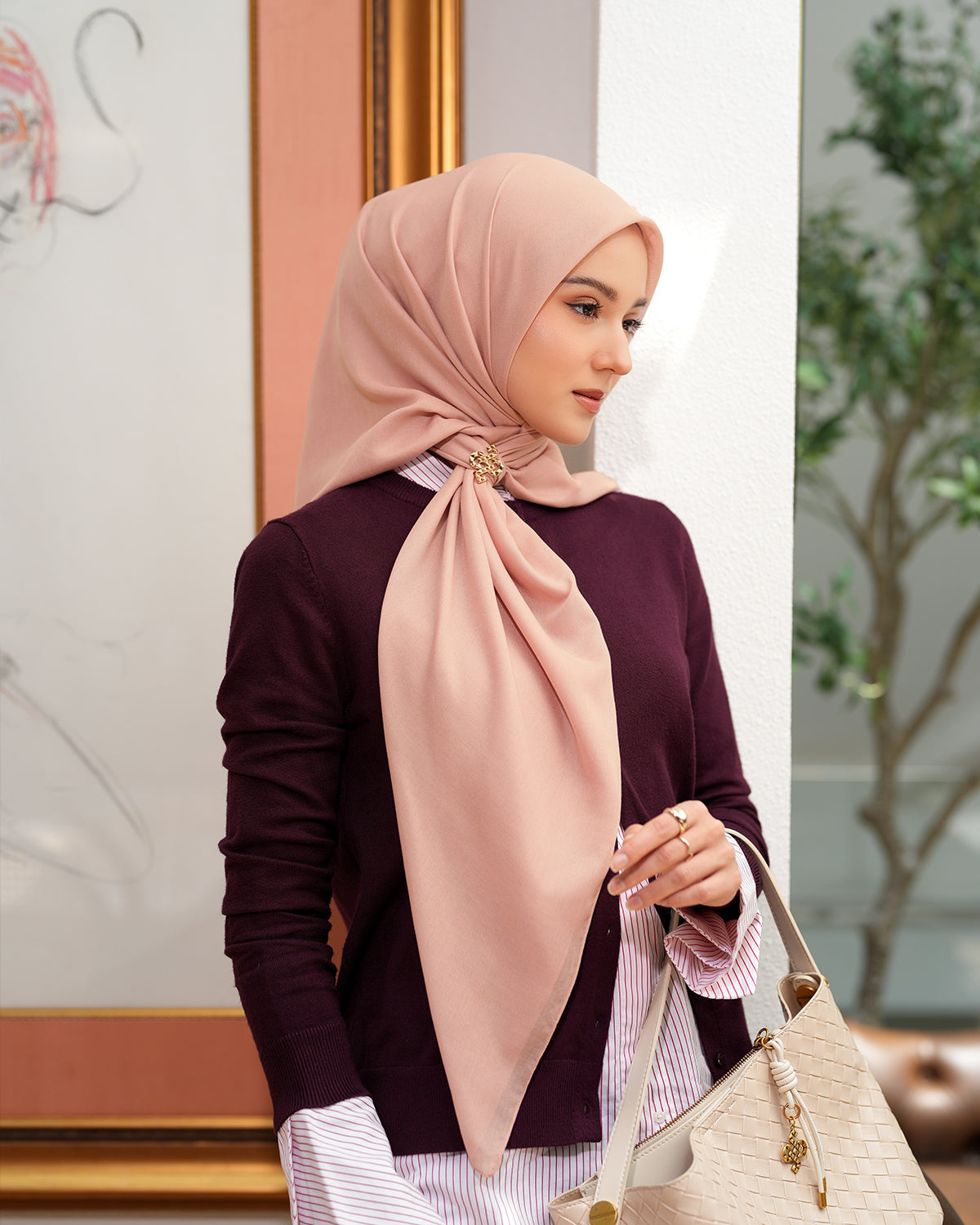Heaven Lights - Voal Plain - Plain Square Voal Hijab